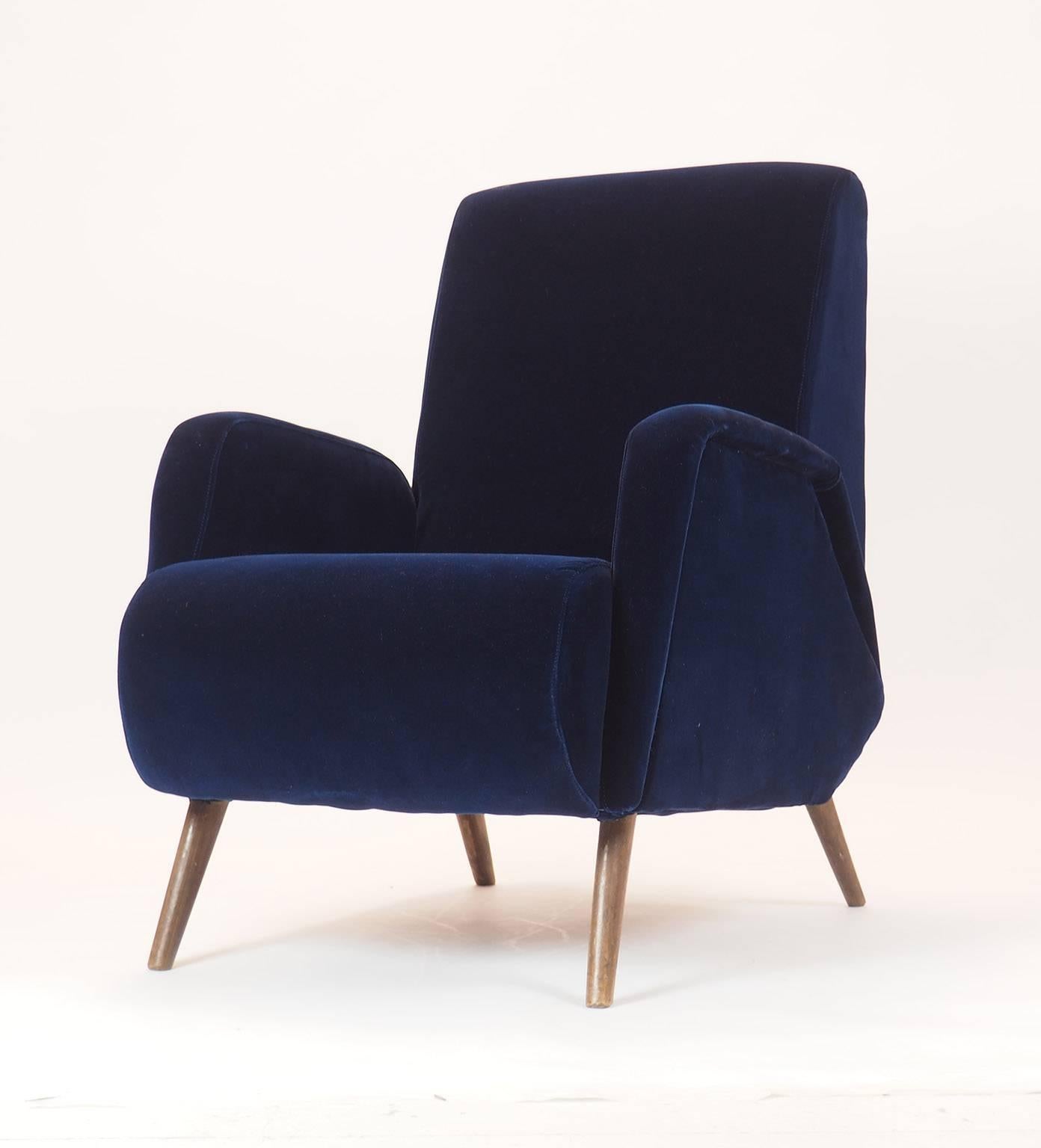 Mid-20th Century Pair of Blue Velvet Armchairs Manufactured by DASSI, Milano 1950s