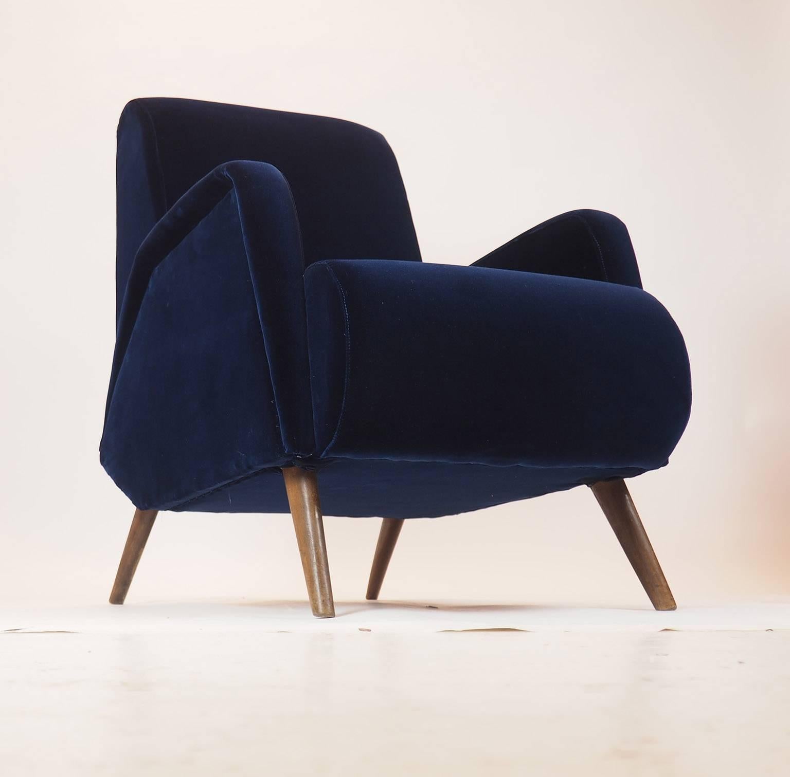 Italian Pair of Blue Velvet Armchairs Manufactured by DASSI, Milano 1950s