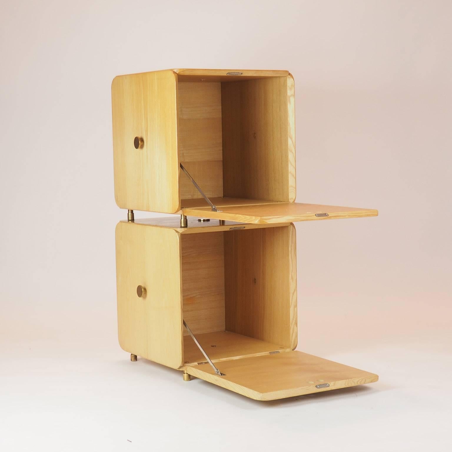 Pair of  wood 'Cube' Cabinet  Nightstands Produced  in Italy by Maisa in  1969 2
