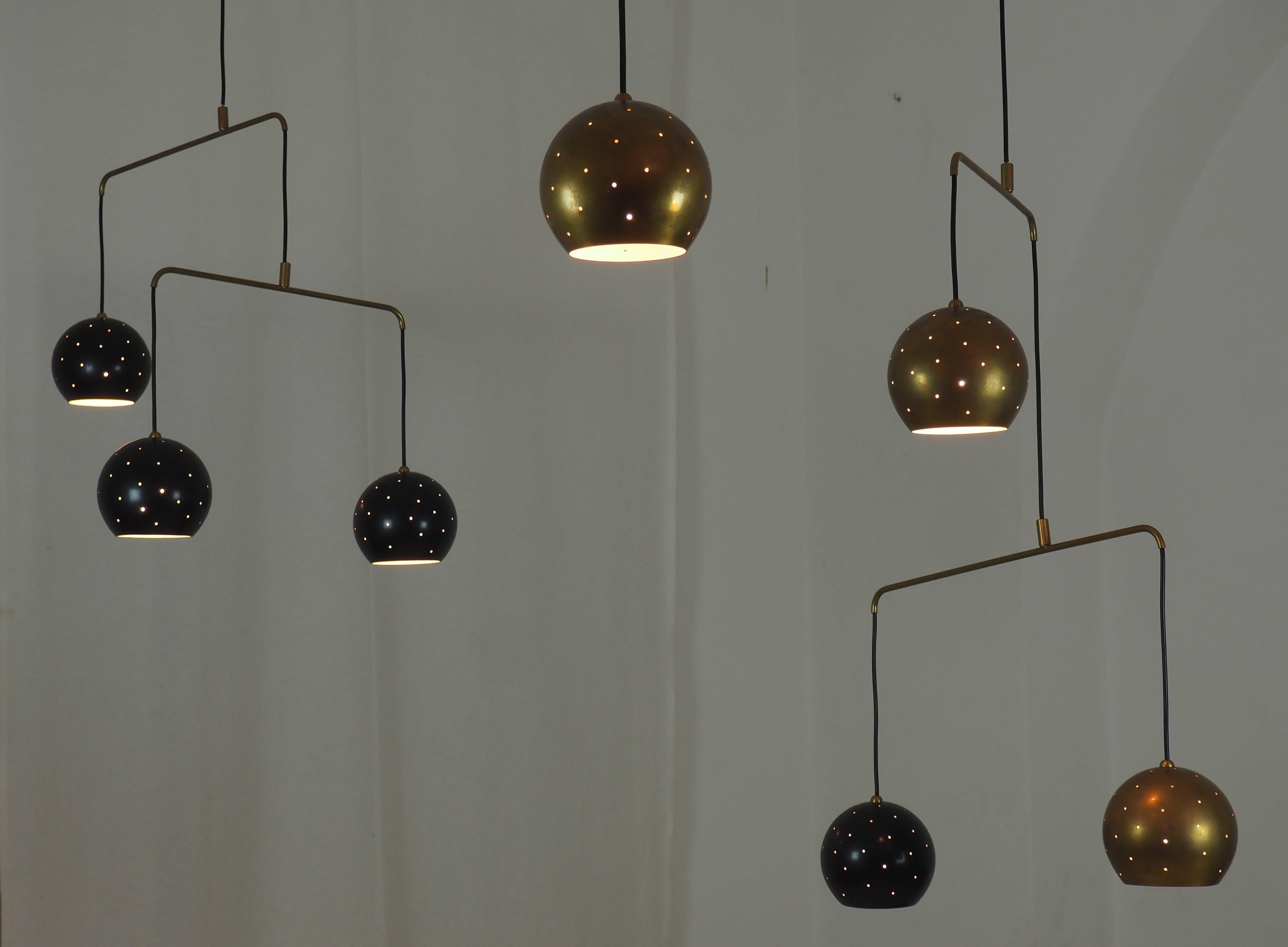 20th Century Mobile Large Brass and Black Spheres Chandelier 