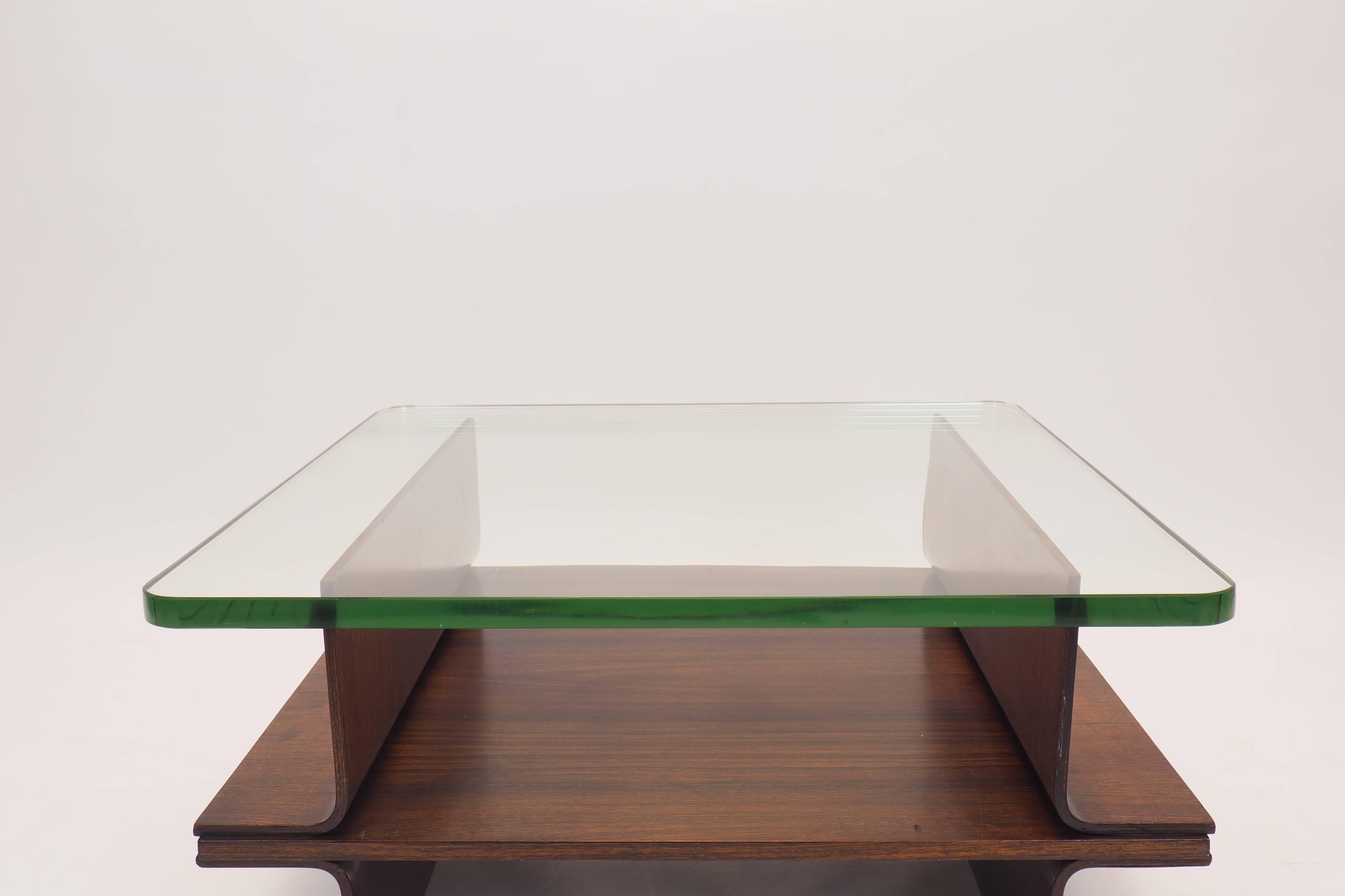 Italian Side Table with Original Thick Glass Top Manufatured by Cassina For Sale 2
