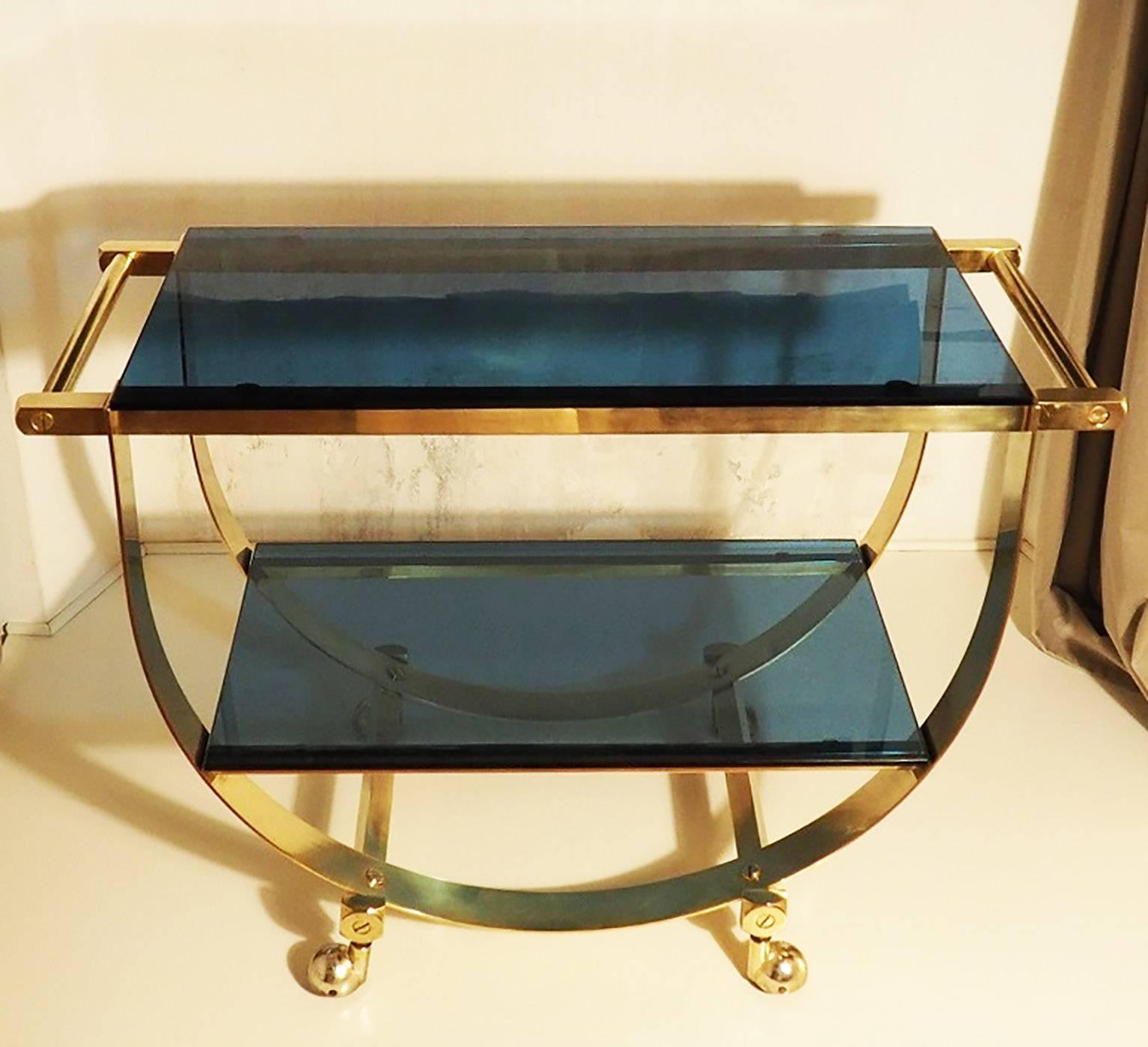 Italian Unique and Glamorous Table Cart in Brass and Blue Crystal, Milano 1960s 3