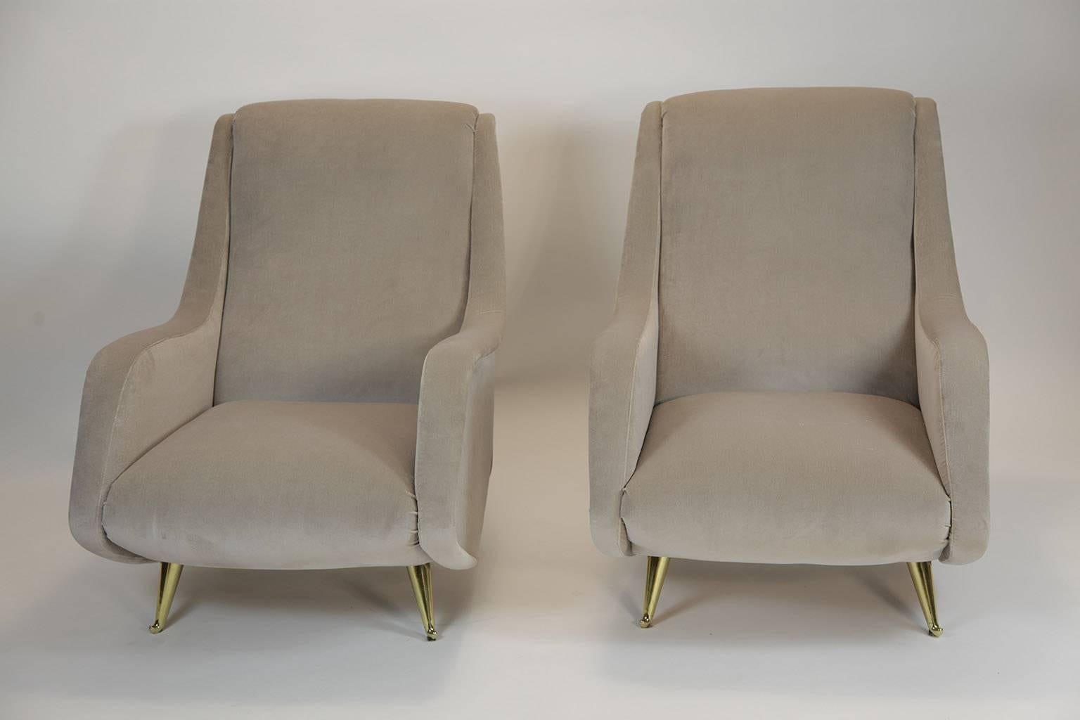 Mid-Century Modern Fine Italian Lounge Chairs Manufactured by ISA,  Milano, Italy 1950's