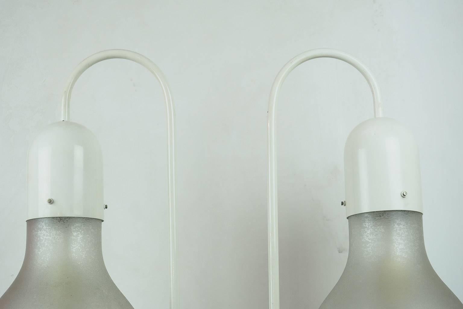 Blown Glass Couple of large Italian Stilnovo Table Lamps,  Signed. Milano, 1960s