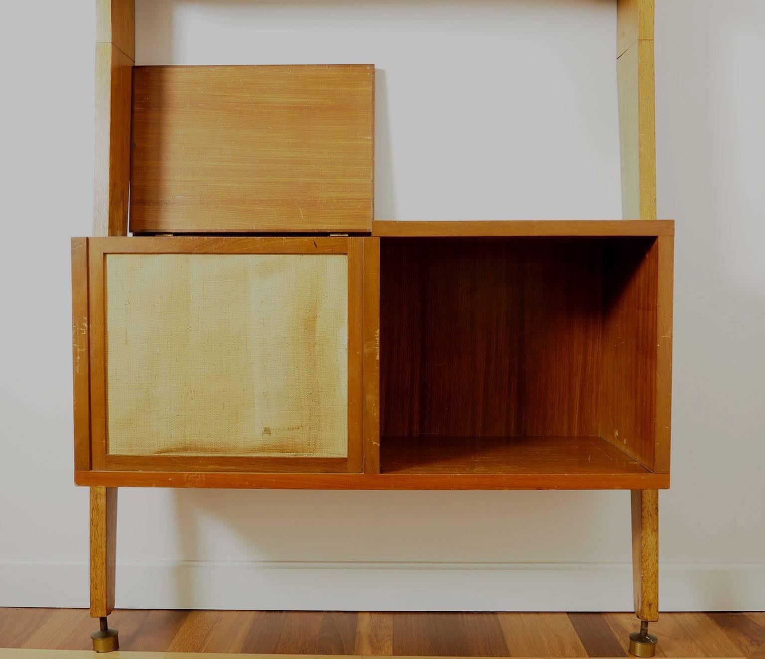 Midcentury Wood and Brass Bookcase designed  by Augusto Romano, Italy 1950s 2