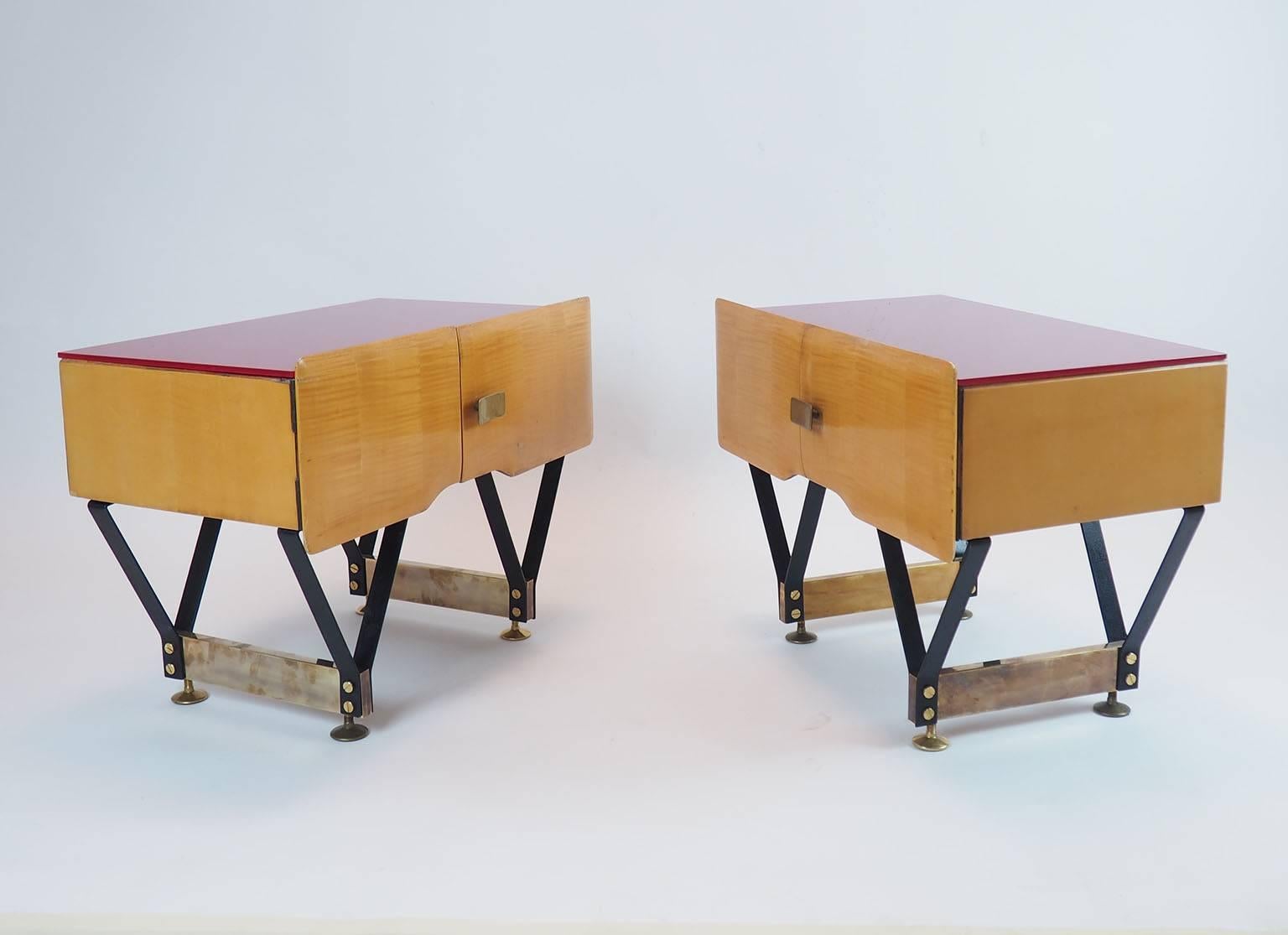 Italian Pair of Wood Bedside tables  Nightstands attribuited to Dassi Milano1950 2