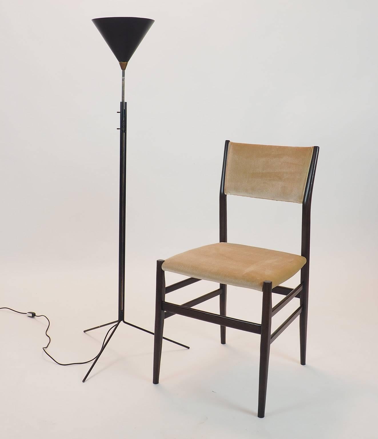 Italian Tito Agnoli Adjustable Floor Lamp with Black Conic Reflector, Milano, 1950s For Sale