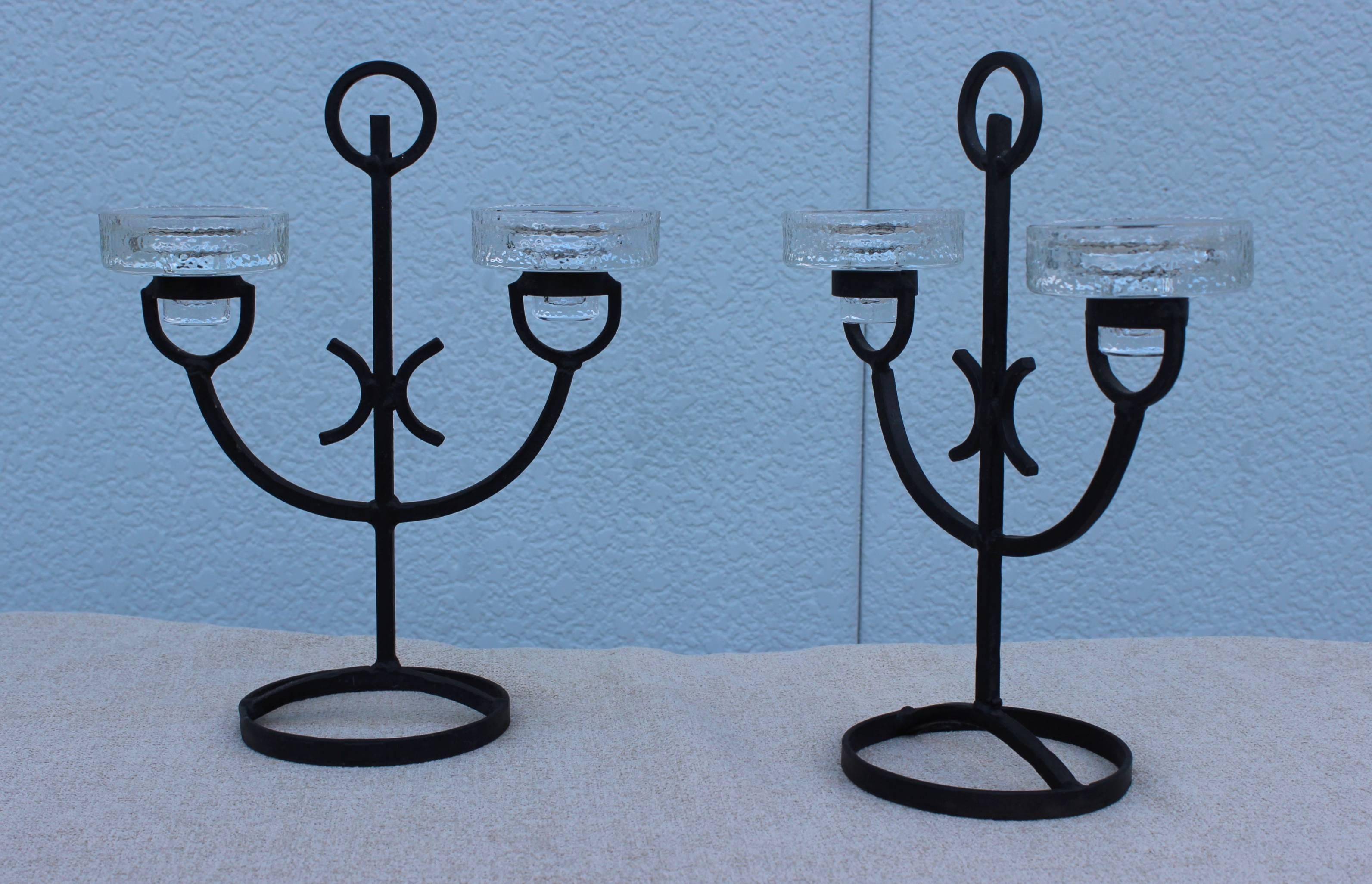schwedische Kerzenhalter aus Eisen und Glas aus den 1960er Jahren.