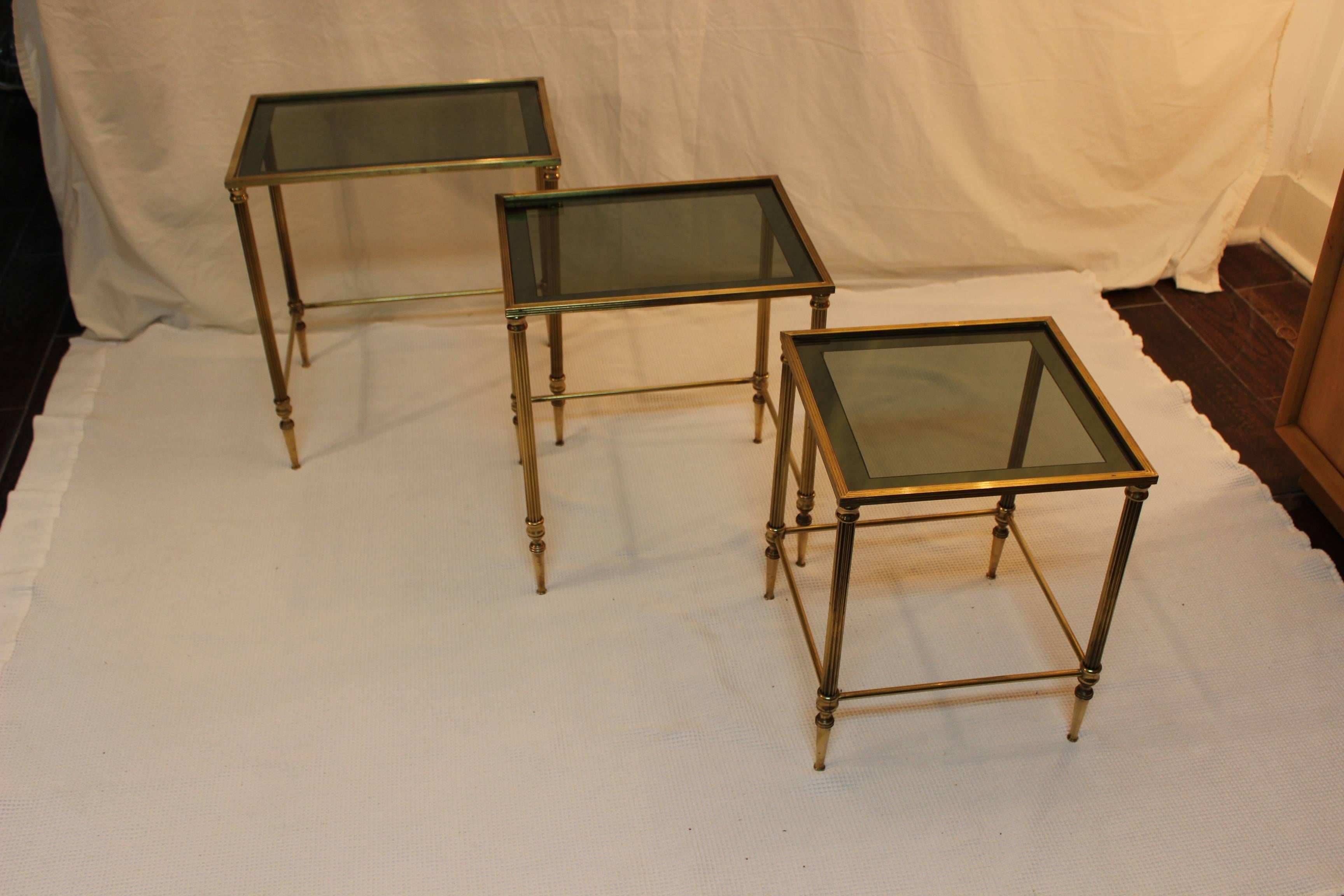 Mid-Century Modern Italian Brass Nesting Tables In Good Condition In New York, NY