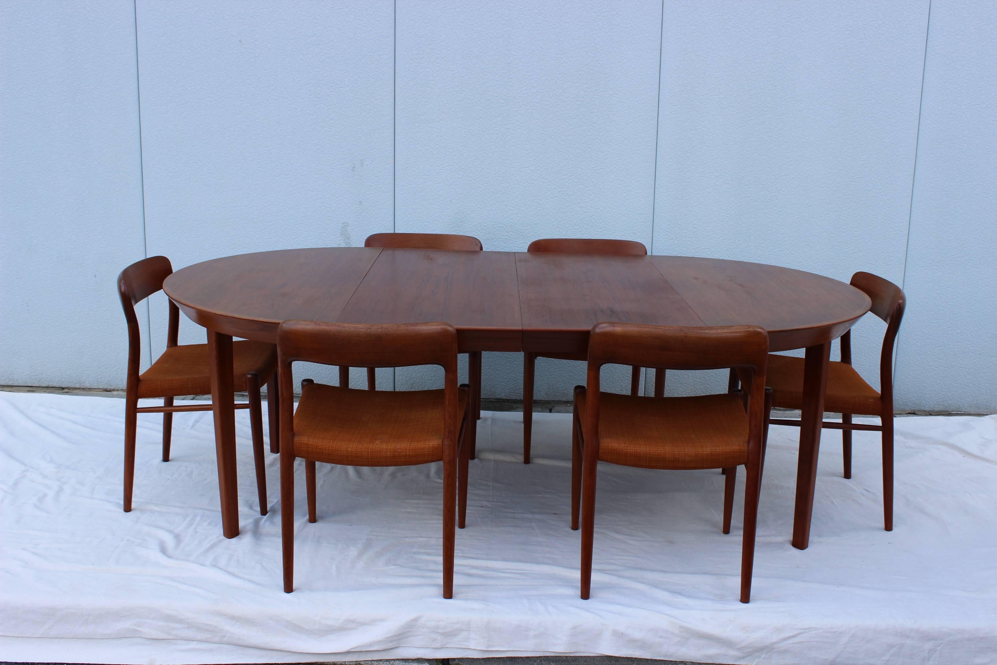 Niels Otto Moller for Gudme Mobelfabrik Teak Dining Table In Good Condition In New York, NY