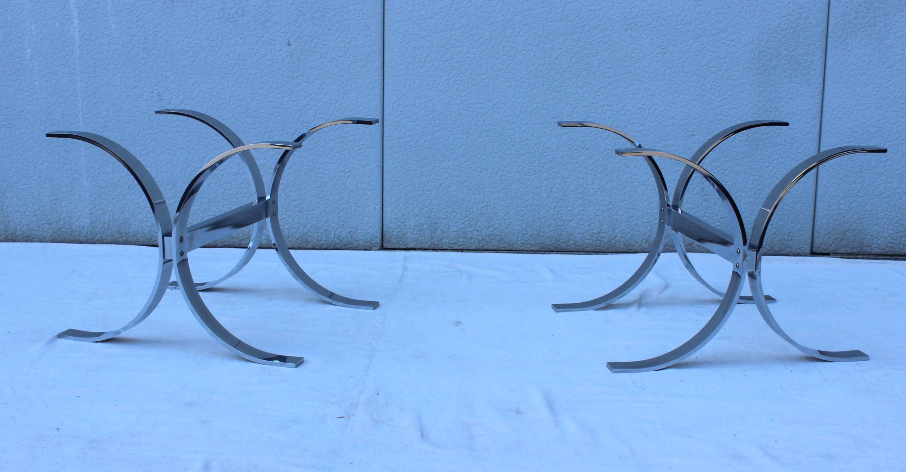 1970s Modern Steel and Chrome Side Tables In Good Condition For Sale In New York, NY