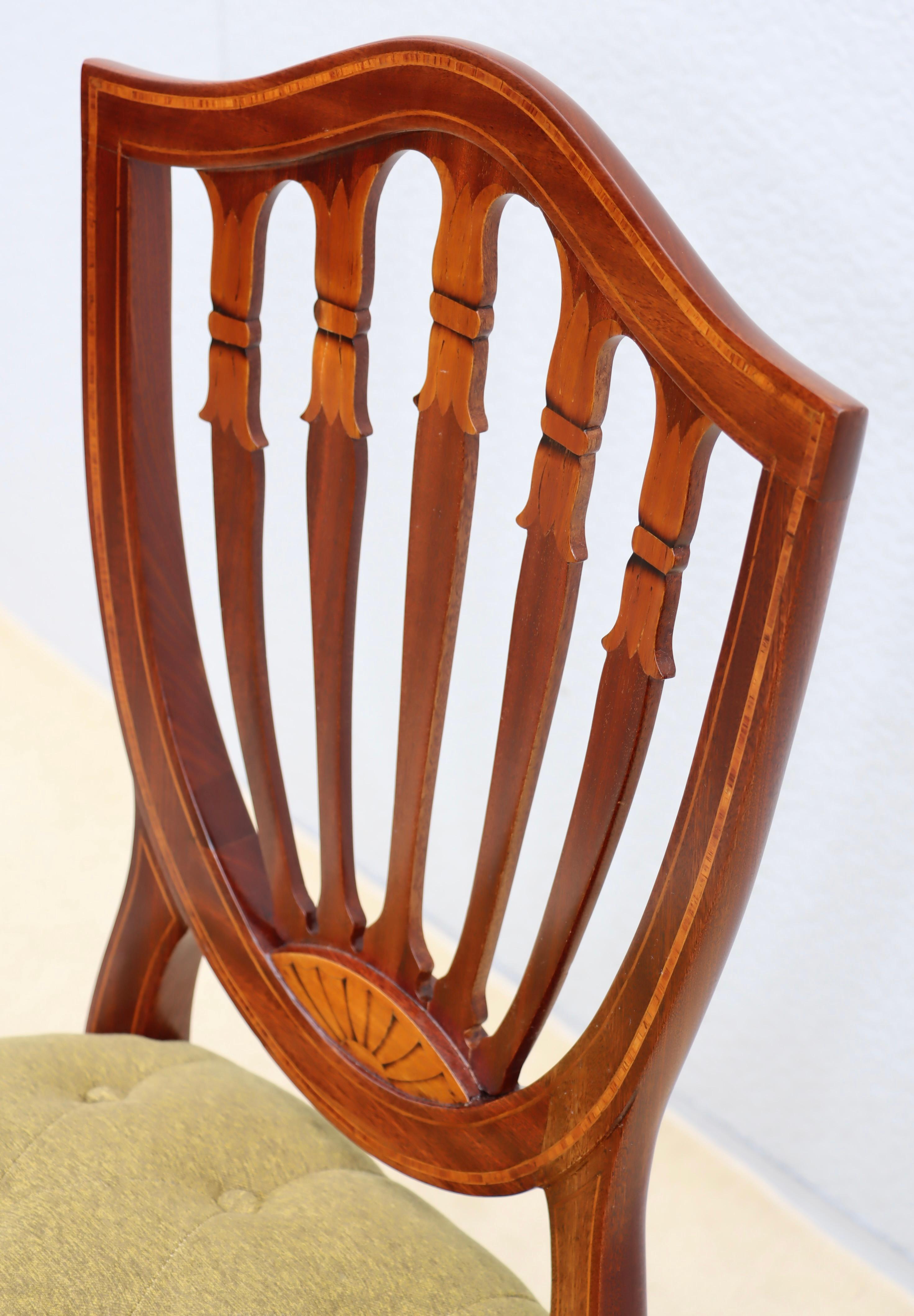Chaises de salle à manger en acajou italien à dossier en coquille des années 1950, ensemble de 6 chaises en vente 6