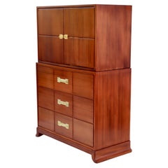 Commodes and Chests of Drawers