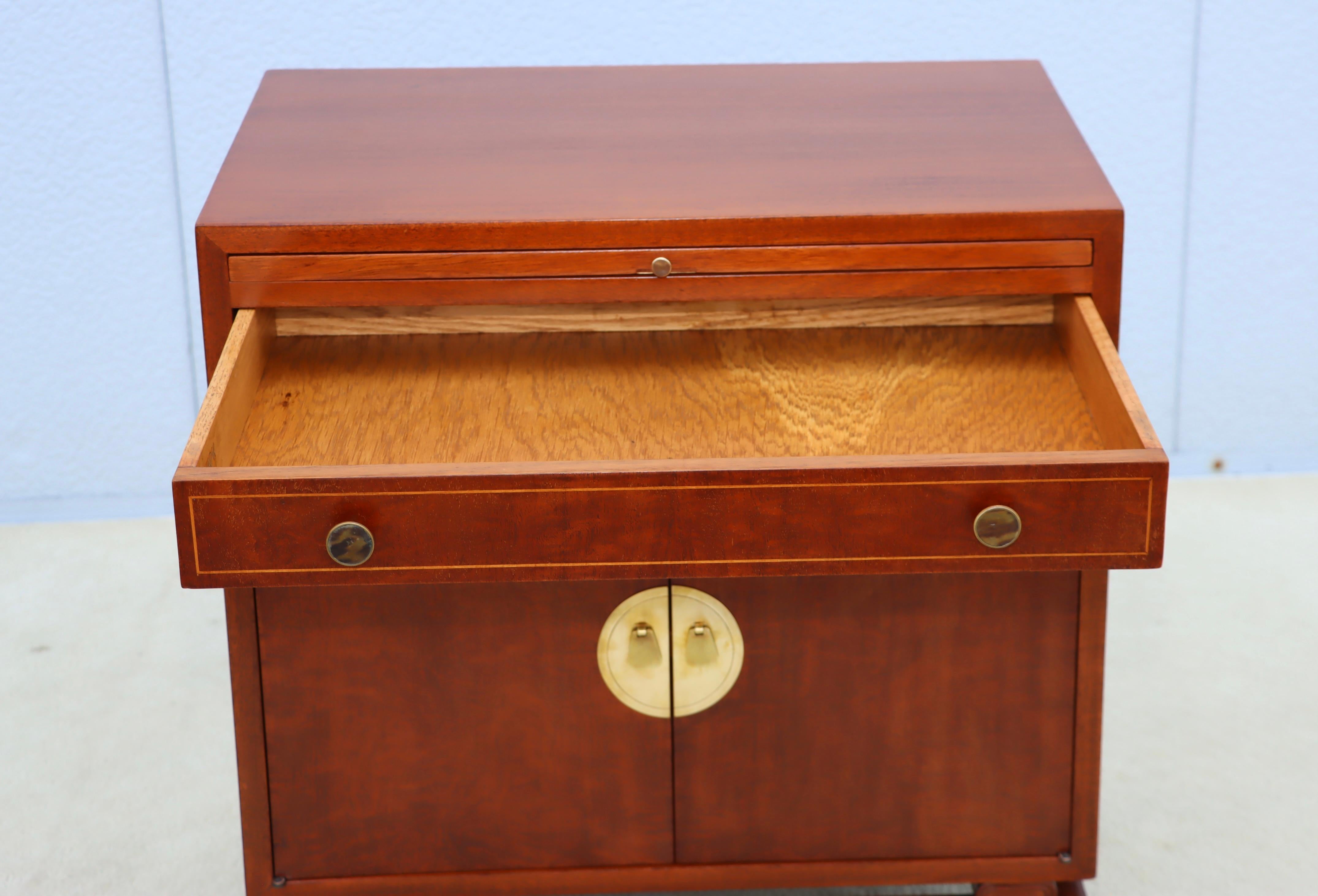 Rare Pair Of Tommi Parzinger For Charak Modern Mahogany And Brass Night Stands For Sale 12
