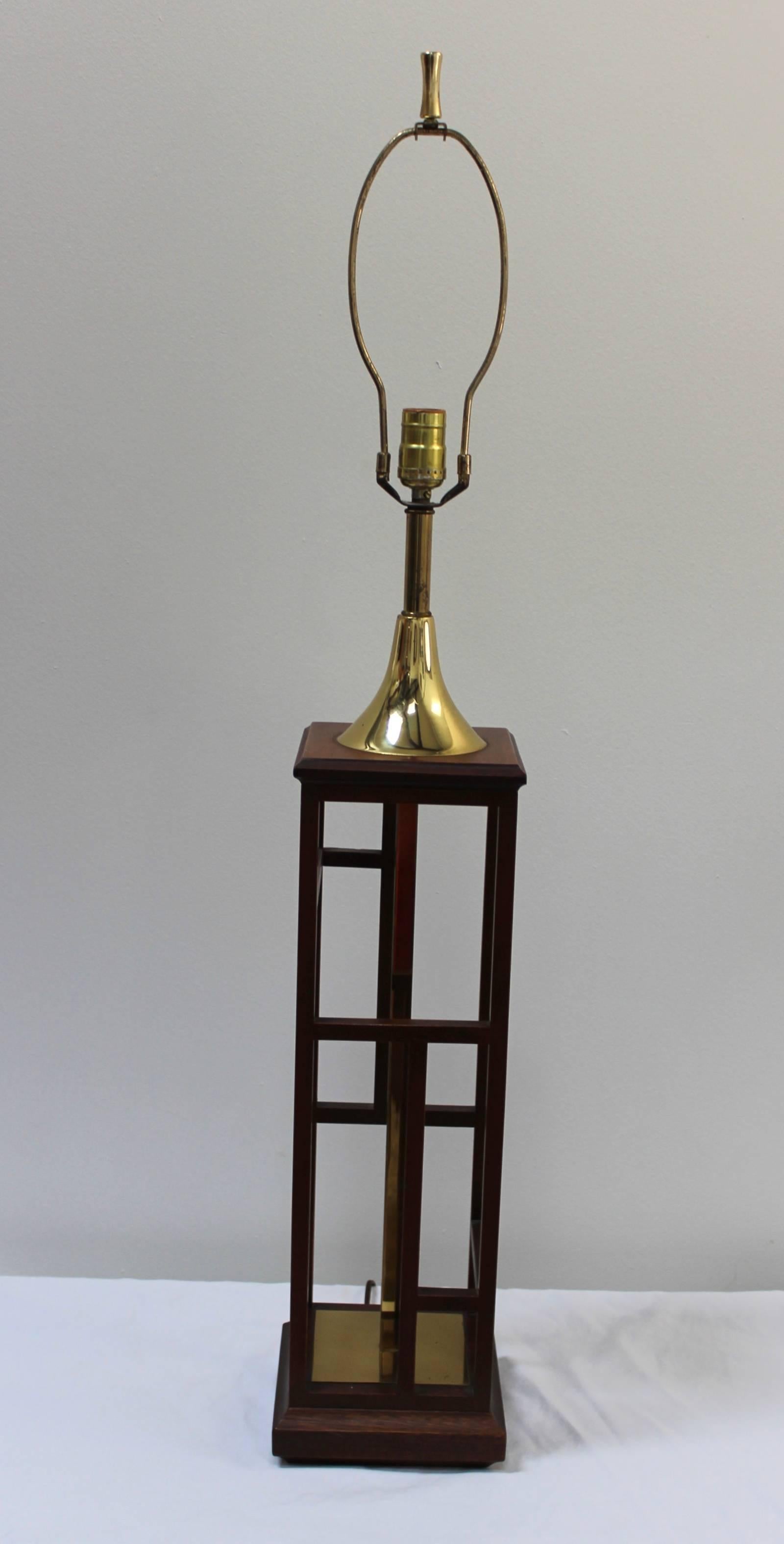 1960s modern brass and walnut architectural table lamp.

Shade for photography only.

Height to light socket 31''.