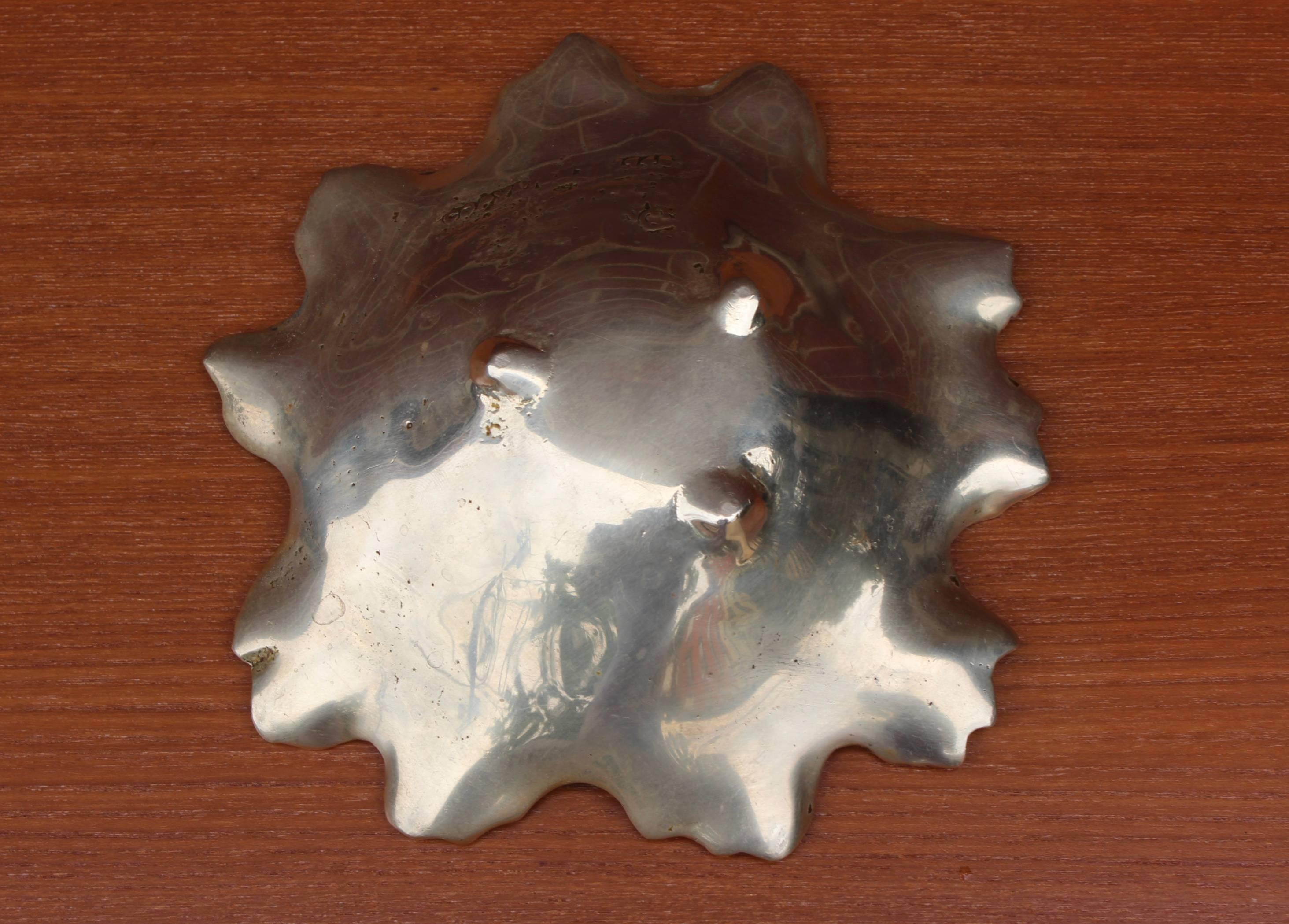 Virginia Metalcrafters Brass Leaf Dish In Good Condition In New York, NY