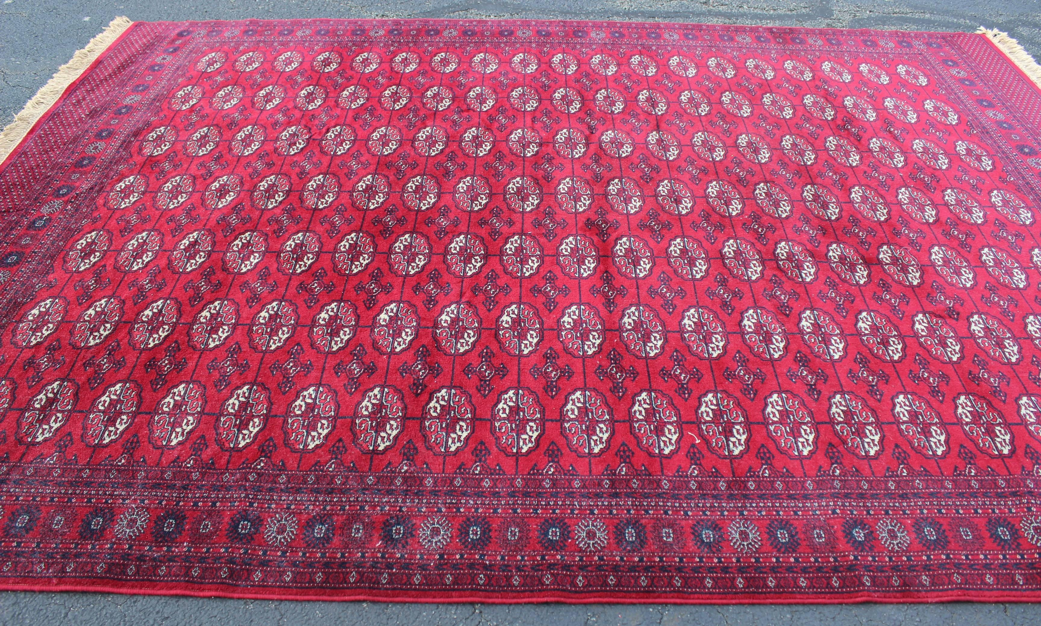 1960s Moroccan Wool Rug In Good Condition In New York, NY