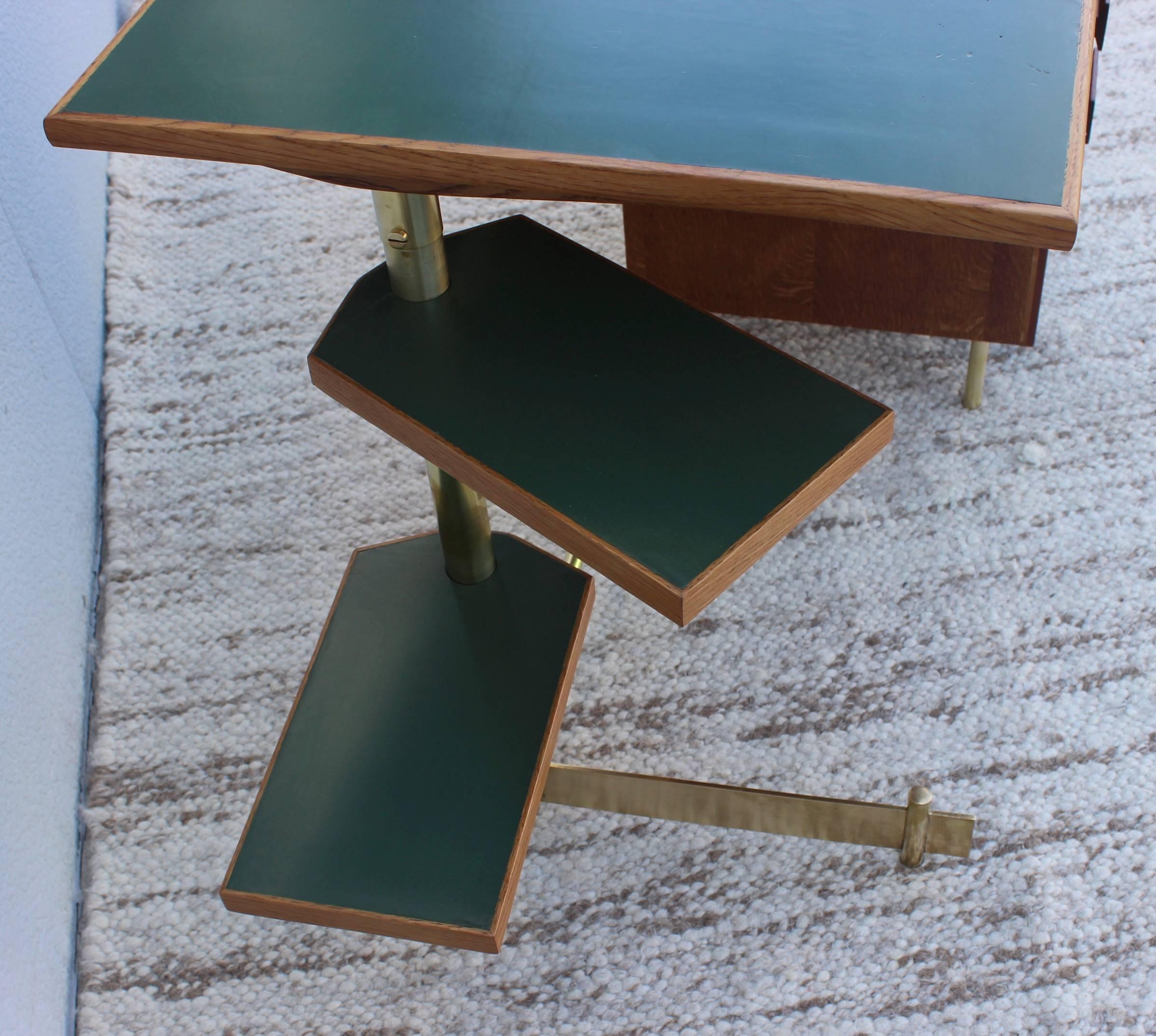 Osvaldo Borsani Style Modern Italian Desk In Good Condition In New York, NY