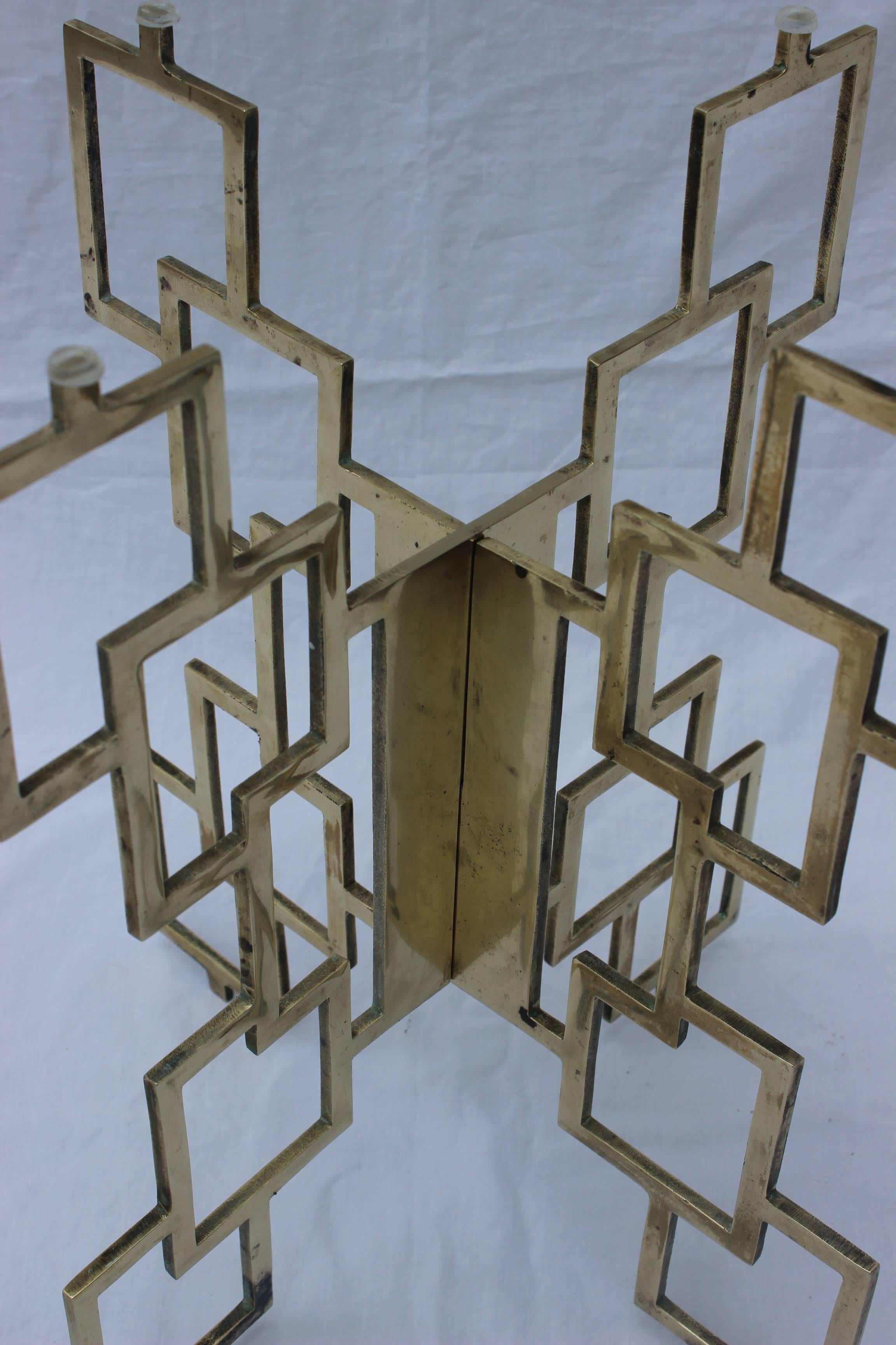 Table d'appoint en laiton à emboîtement en vente 1