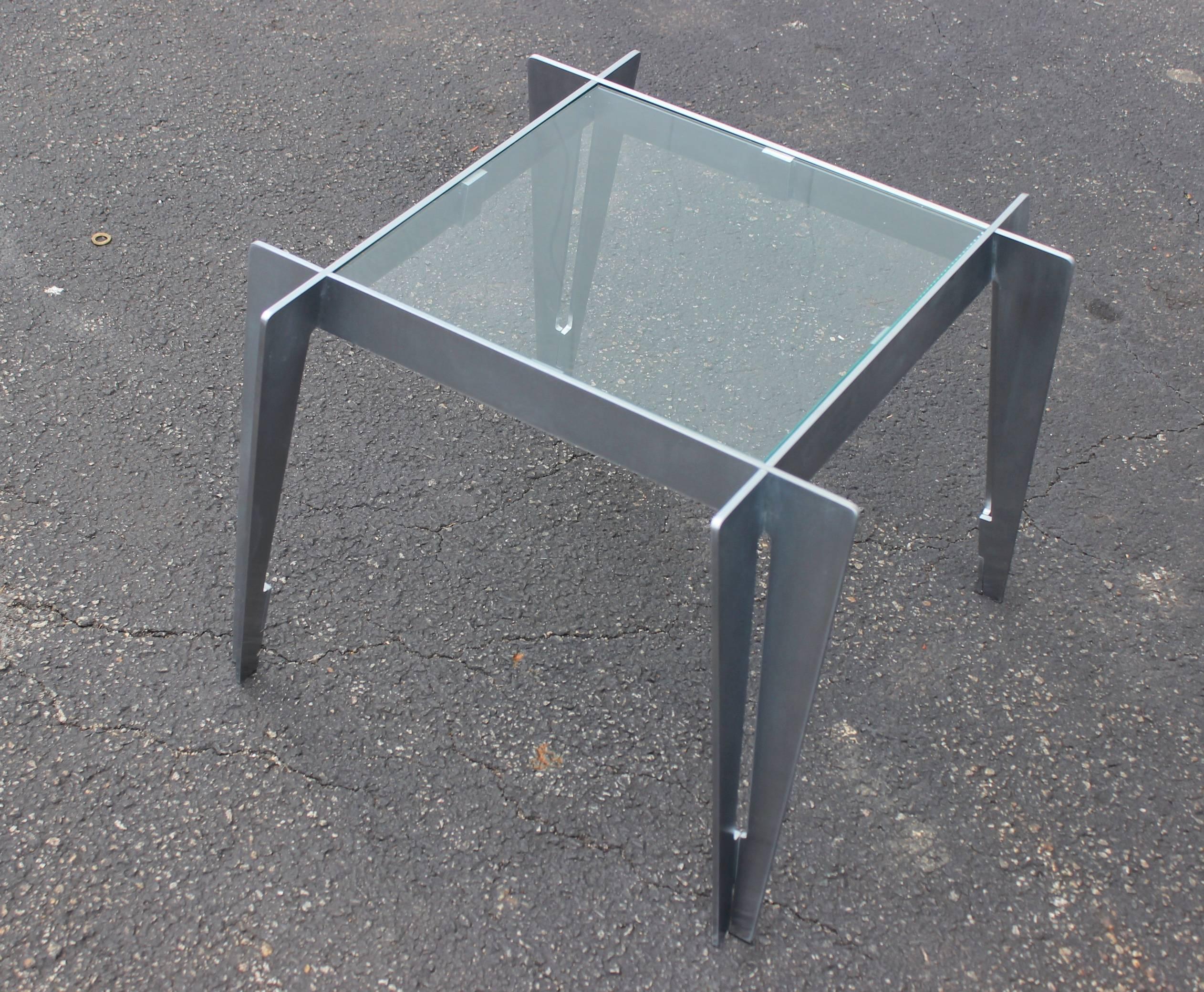 20th Century 1970s Brushed Steel Interlocking Side Table For Sale