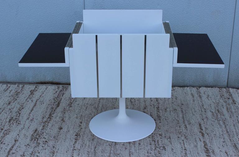 Mid Century Modern Swivel Bar Cabinet By Lane For At 1stdibs Stunning 1970s Modern Swivel Compact Bar Cabinet By Lane With Chrome Detail And Tulip