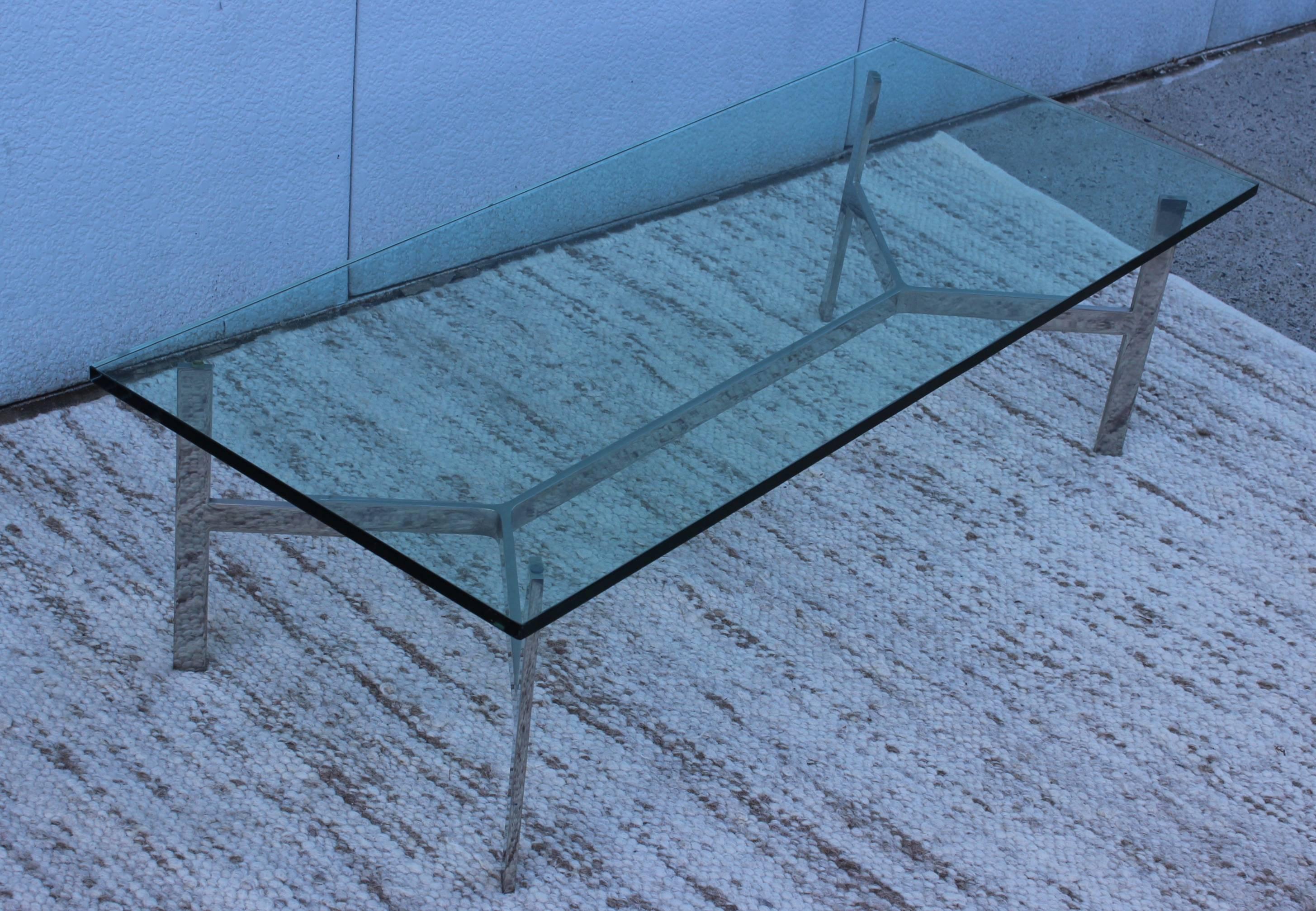 1970s Steel Base Large Coffee Table In Good Condition In New York, NY