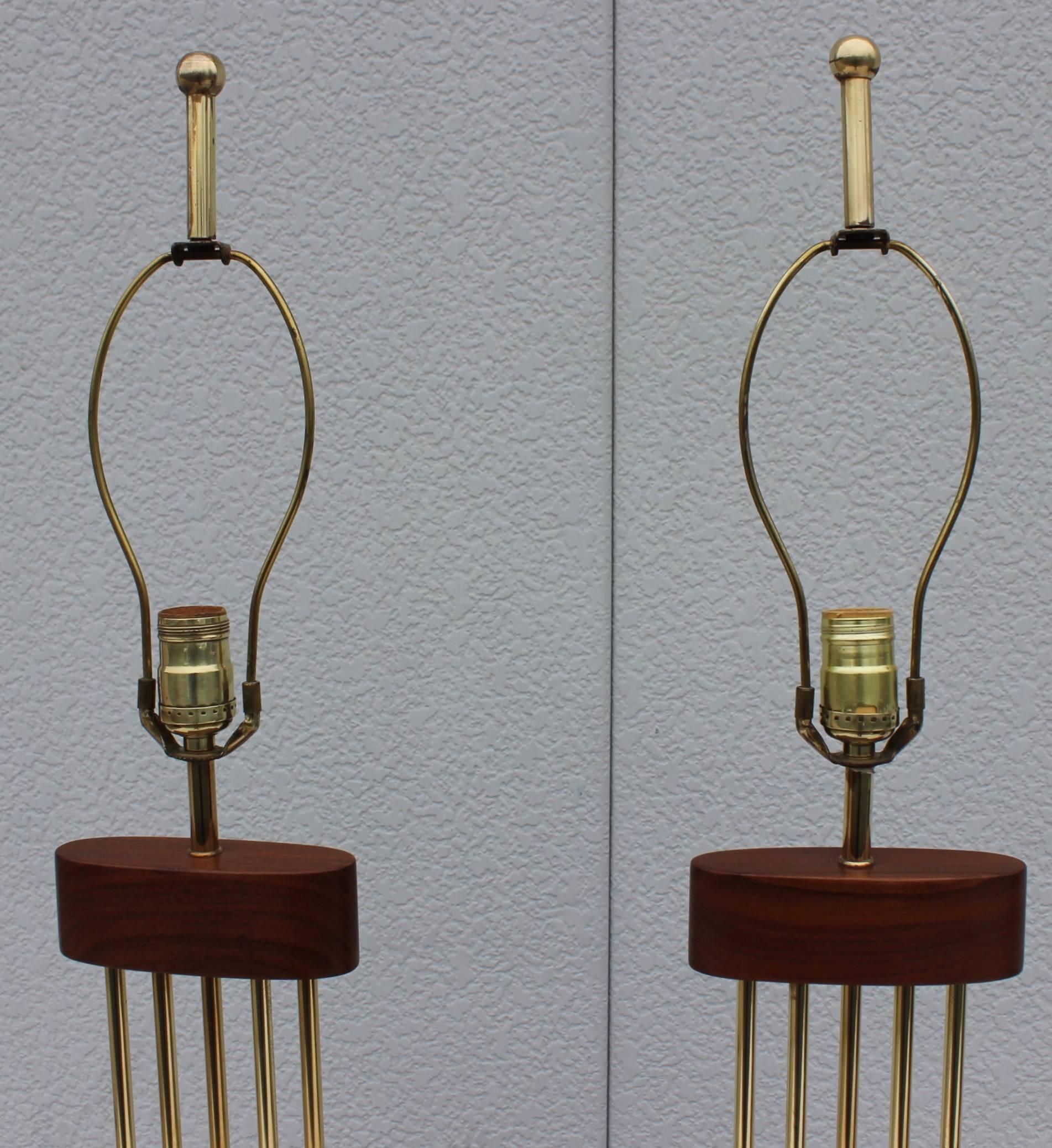 Mid-Century Modern 1960s, Modern Brass and Walnut Italian Table Lamps