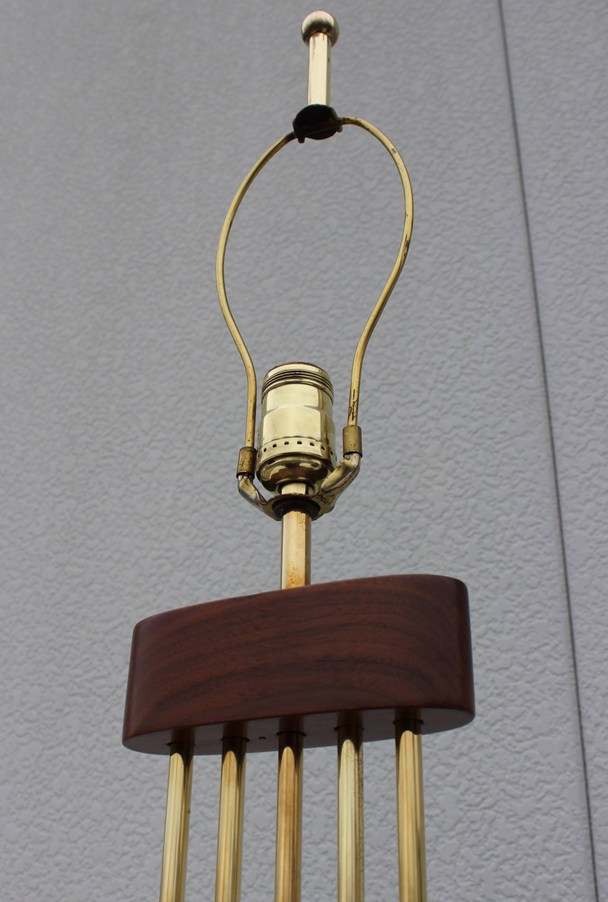 1960s, Modern Brass and Walnut Italian Table Lamps 2