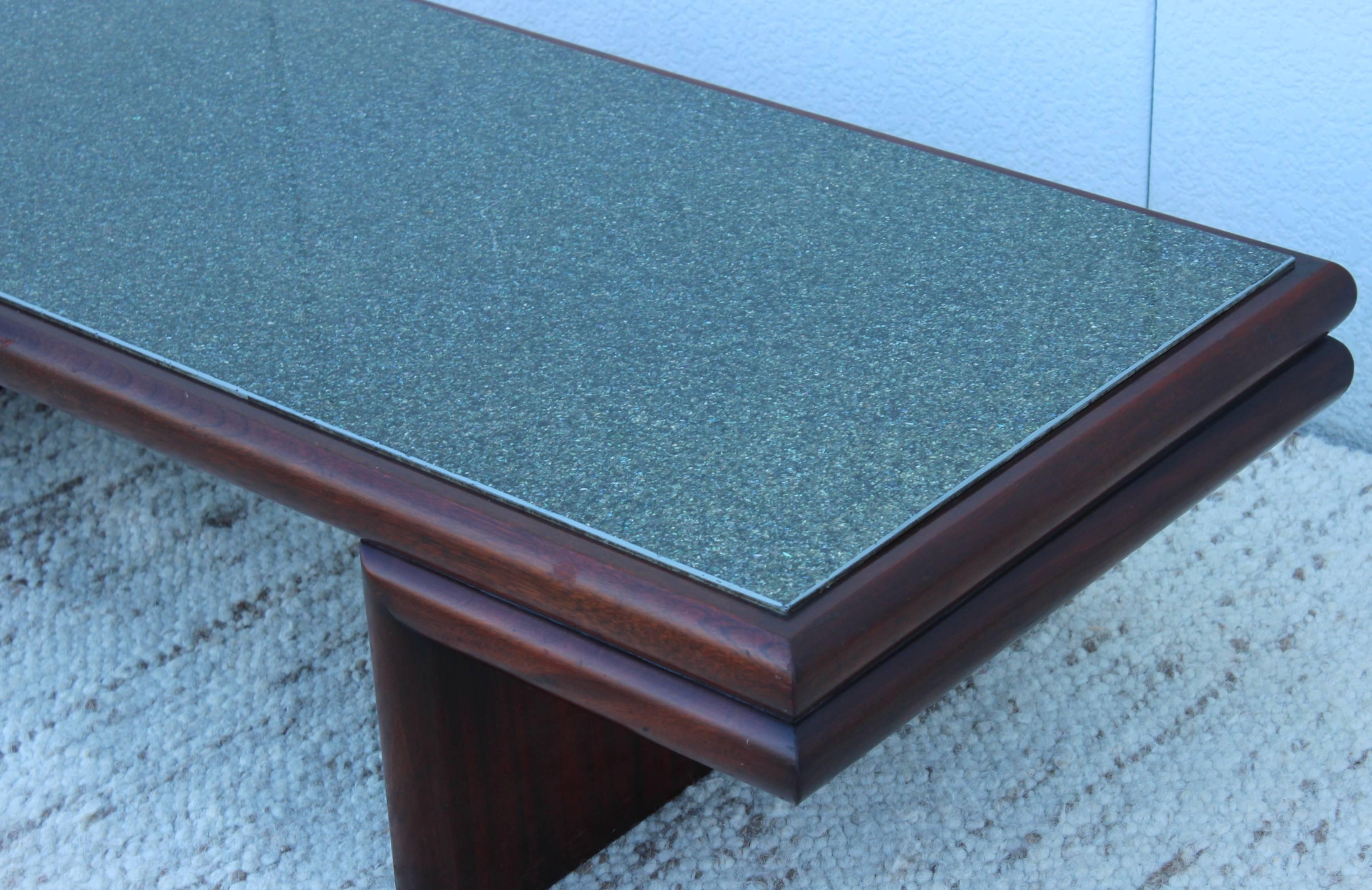 Harvey Probber Style Resin Top Modernist Coffee Table In Good Condition In New York, NY