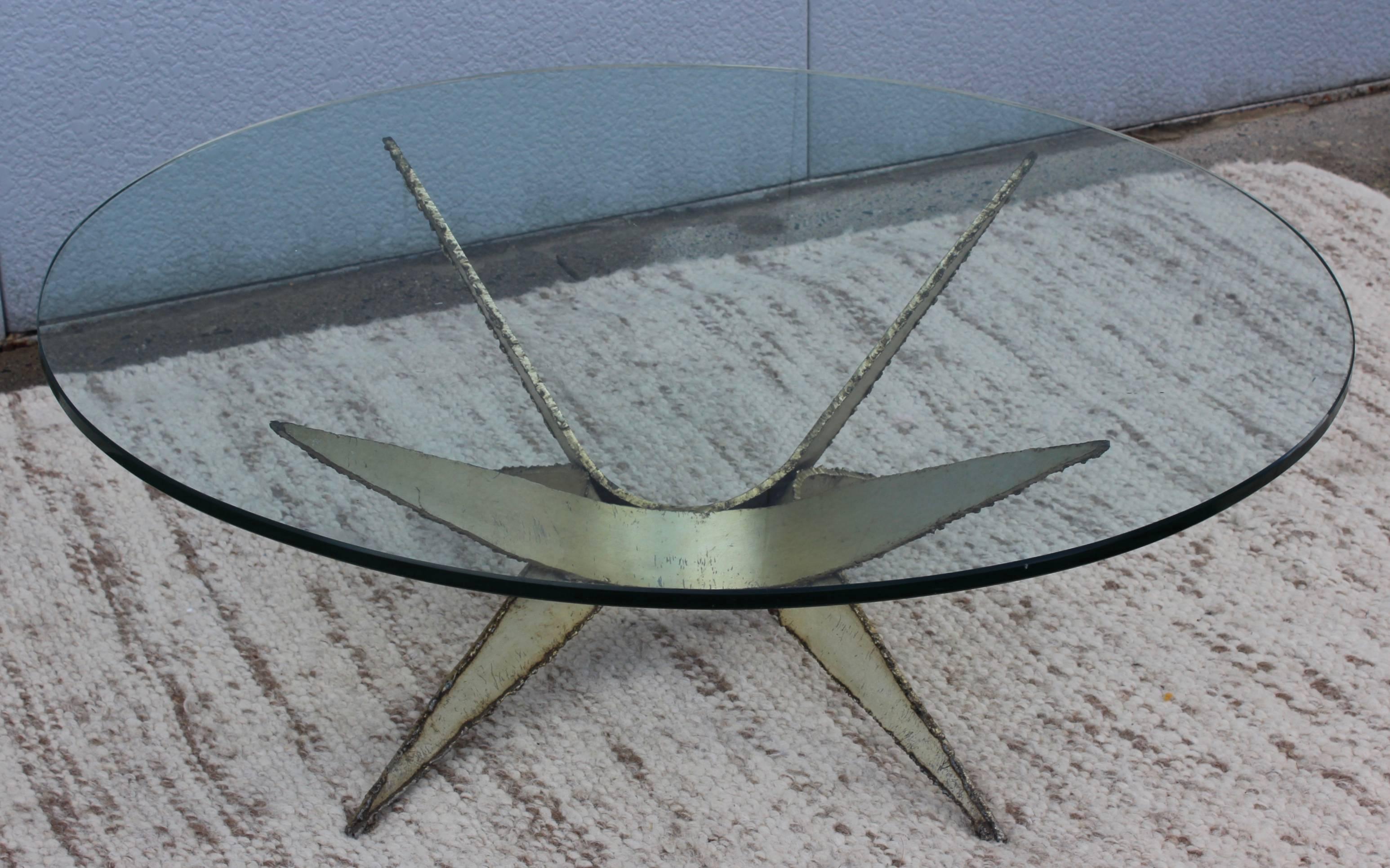 1970s Torch Cut Steel Brutalist Coffee Table In Good Condition In New York, NY