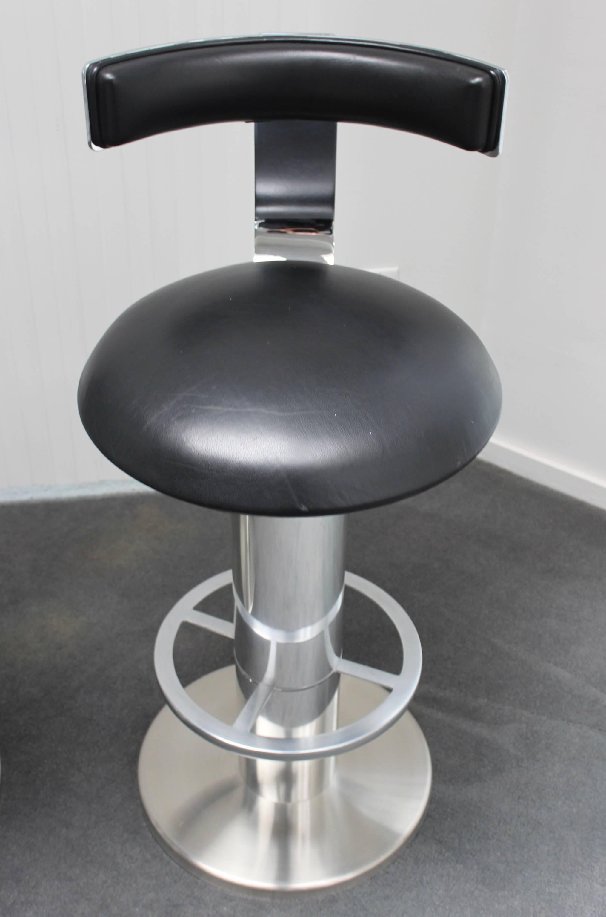Designs for Leisure Chrome and Leather Bar Stools In Good Condition In New York, NY