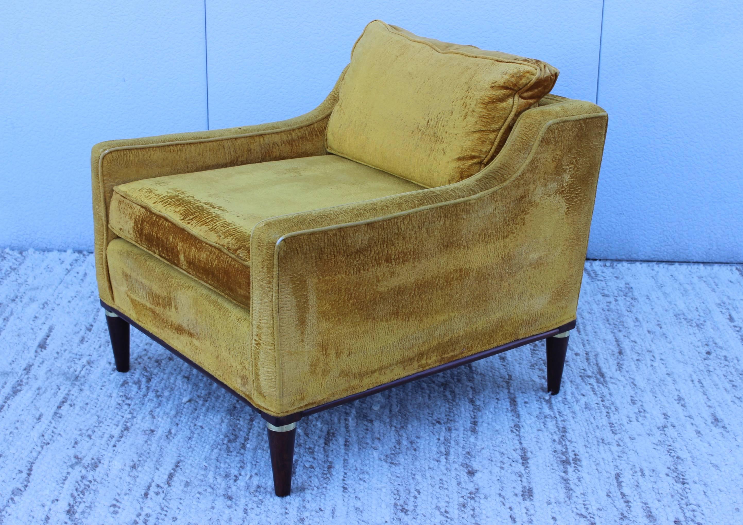 Mid-Century Modern Low Back Lounge Chairs In Good Condition In New York, NY