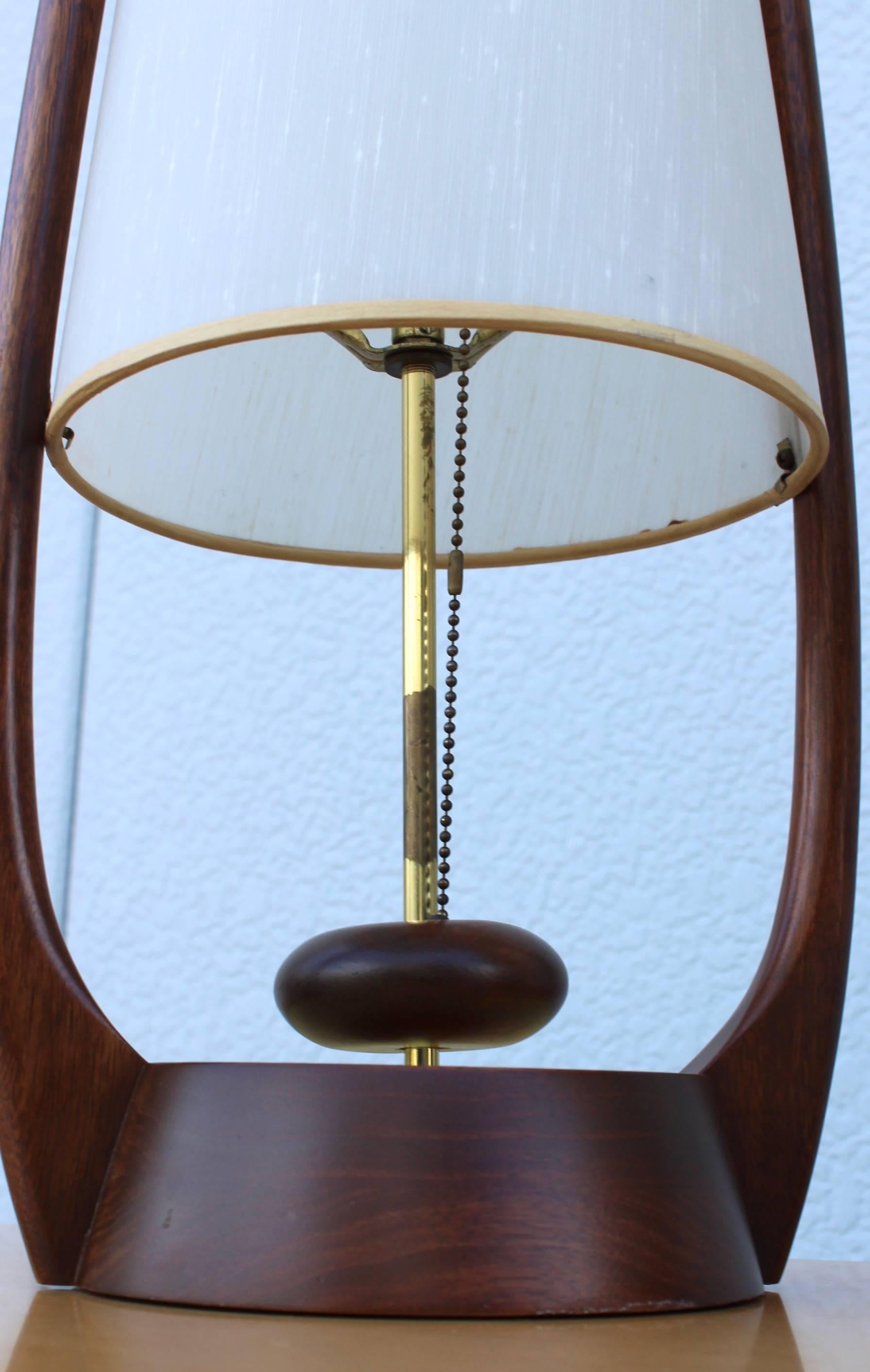 Mid-Century Modern Walnut Table Lamps by Modeline 1
