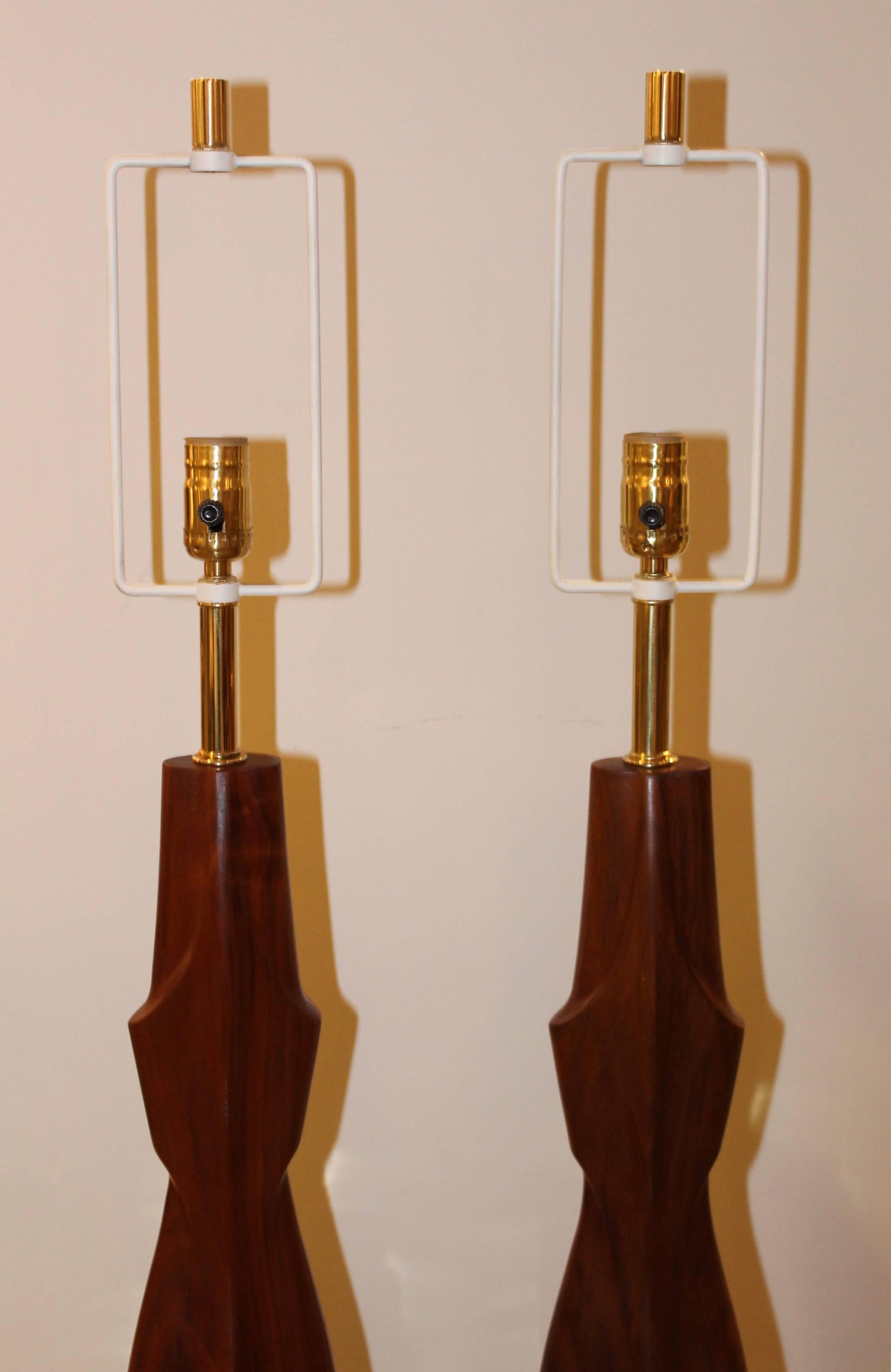 American Monumental Sculptural Table Lamps by Laurel For Sale