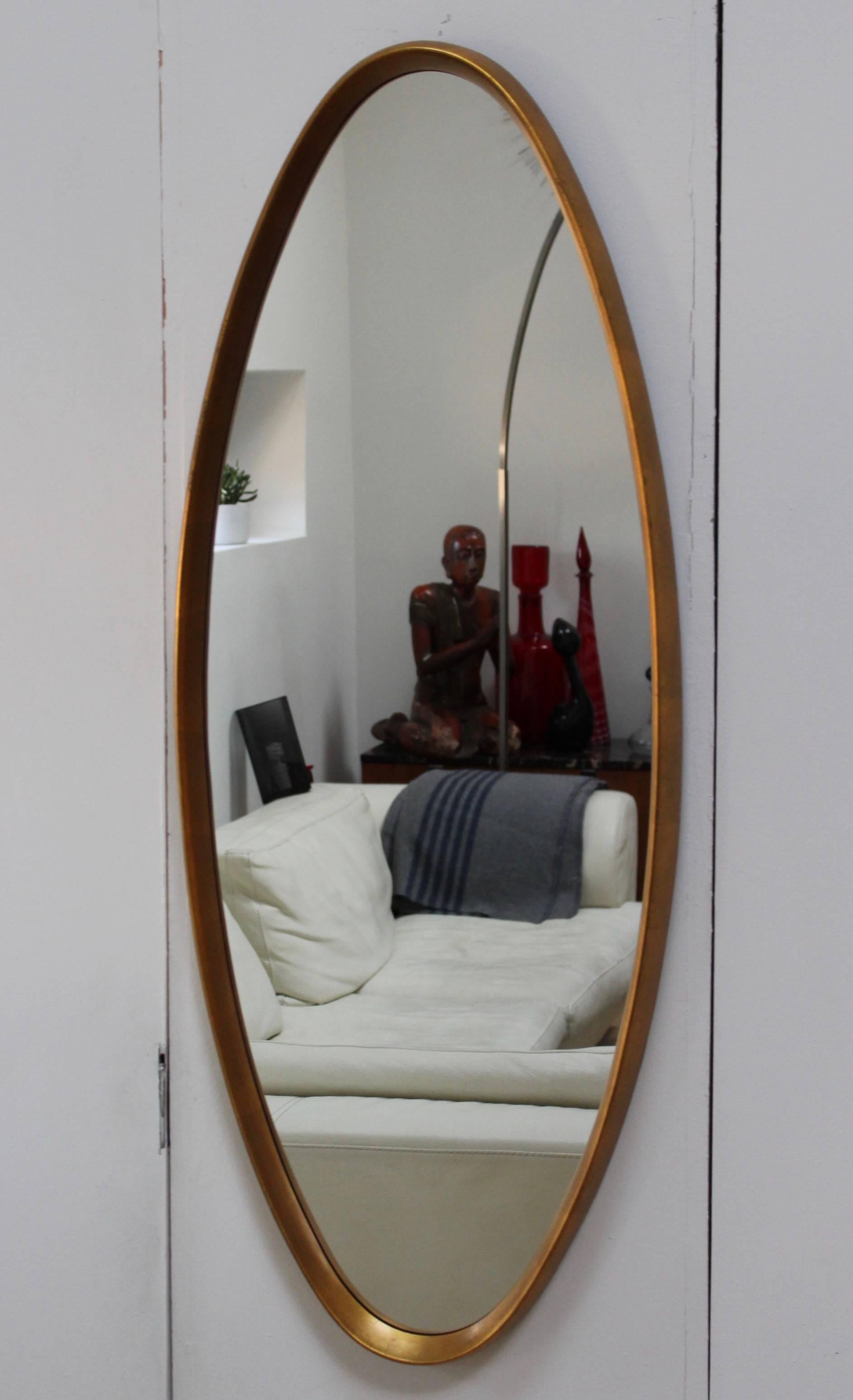 Mid-Century Modern Gold Leaf Oval Mirror In Good Condition In New York, NY