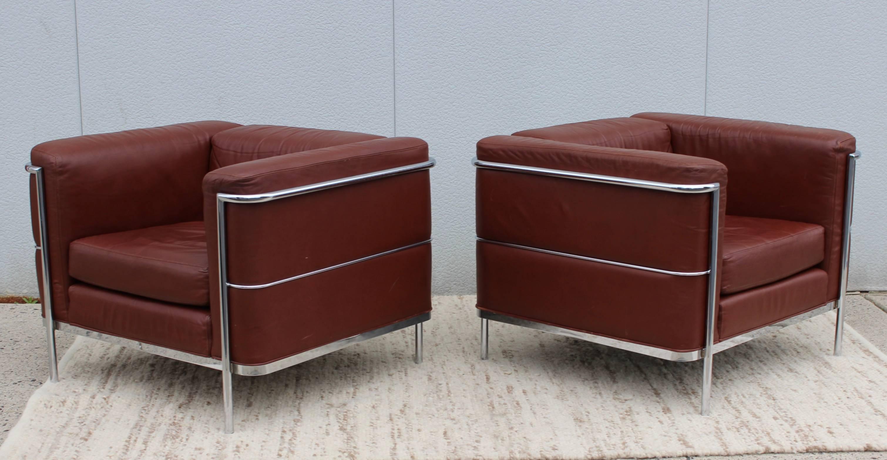 1980s Jack Cartwright large chrome and leather lounge chairs. 

 