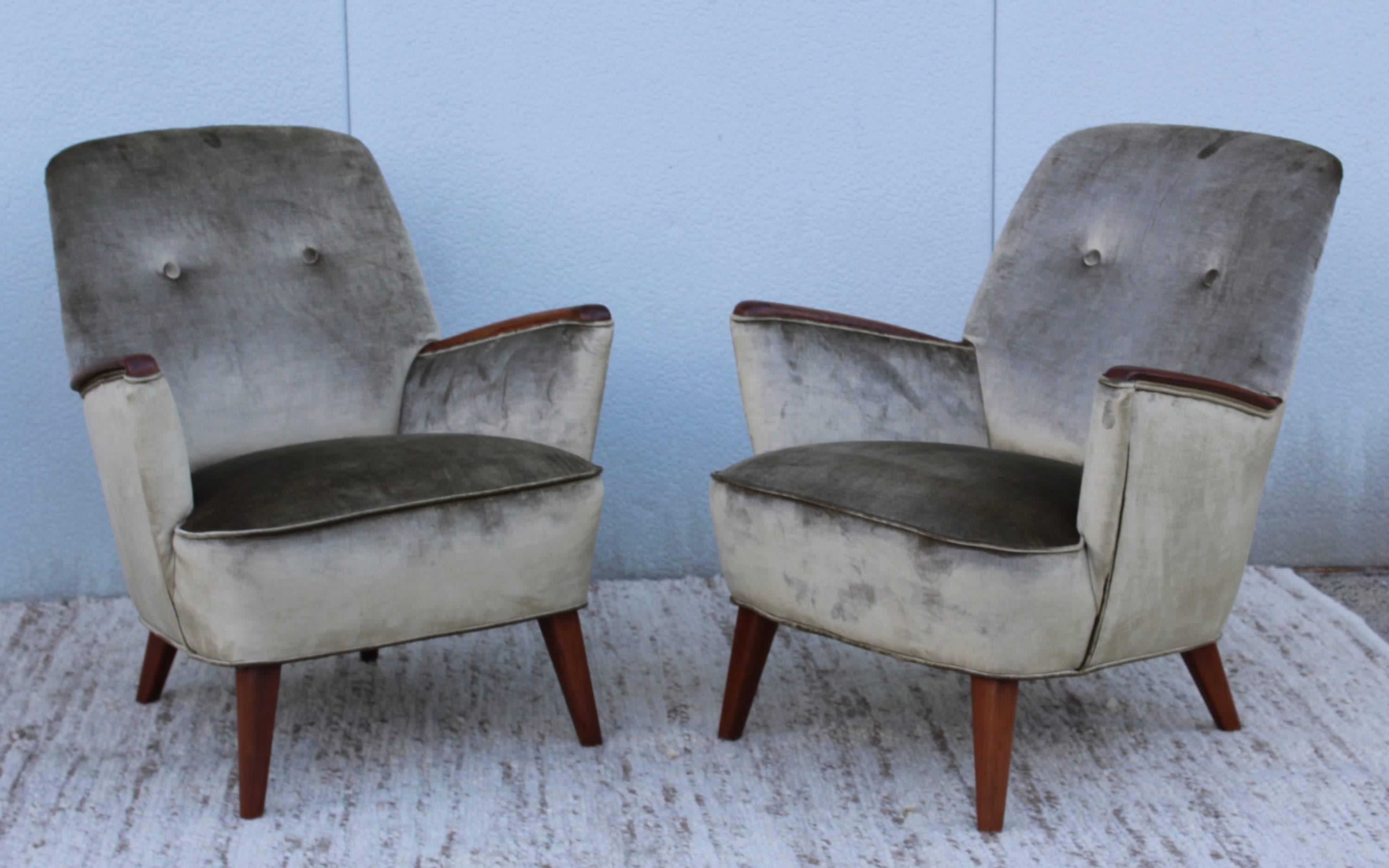 Mid-Century Modern 1960s Modern Italian Lounge Chairs