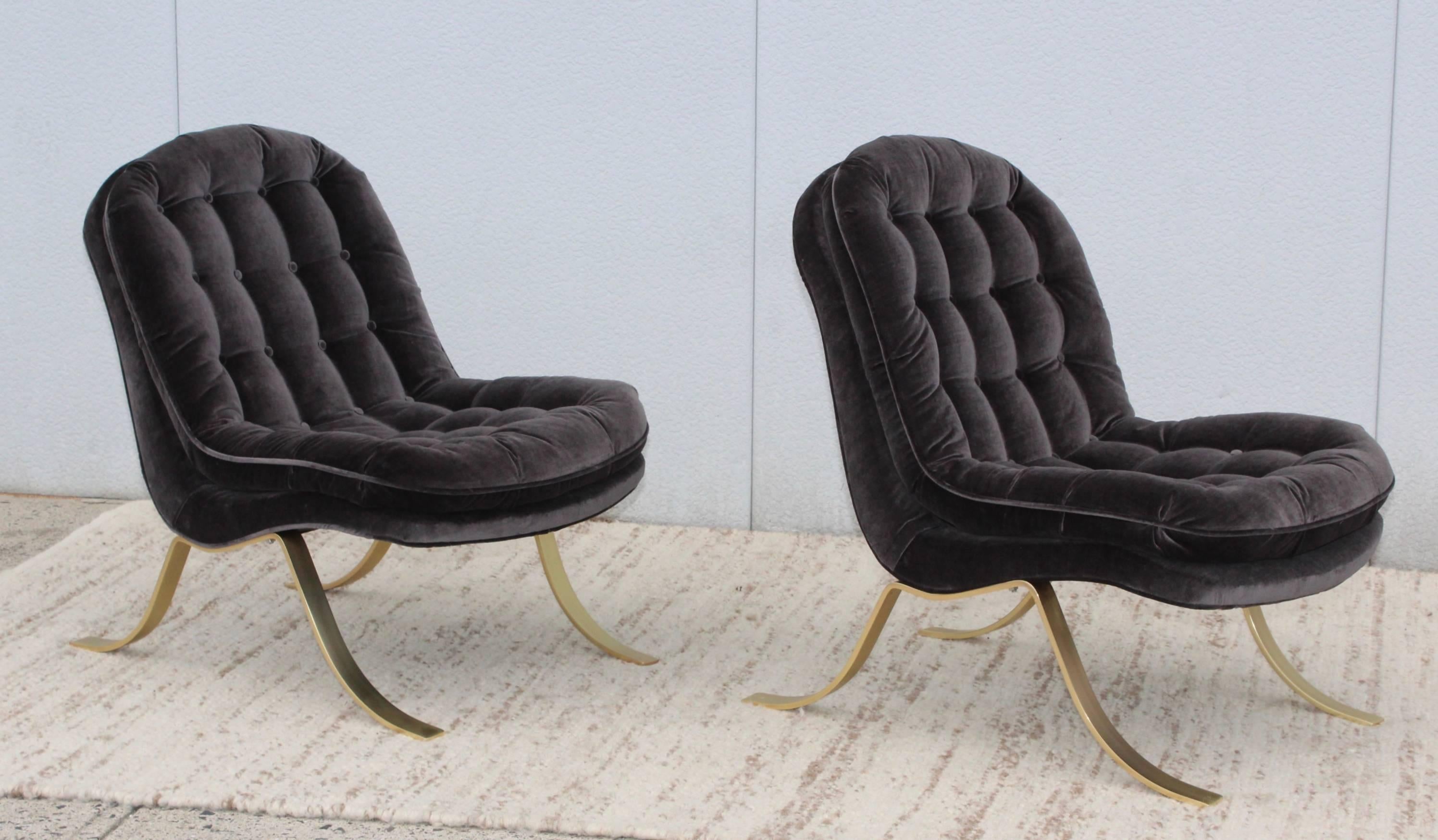 Mid-Century Modern Italian Slipper Chairs In Good Condition In New York, NY