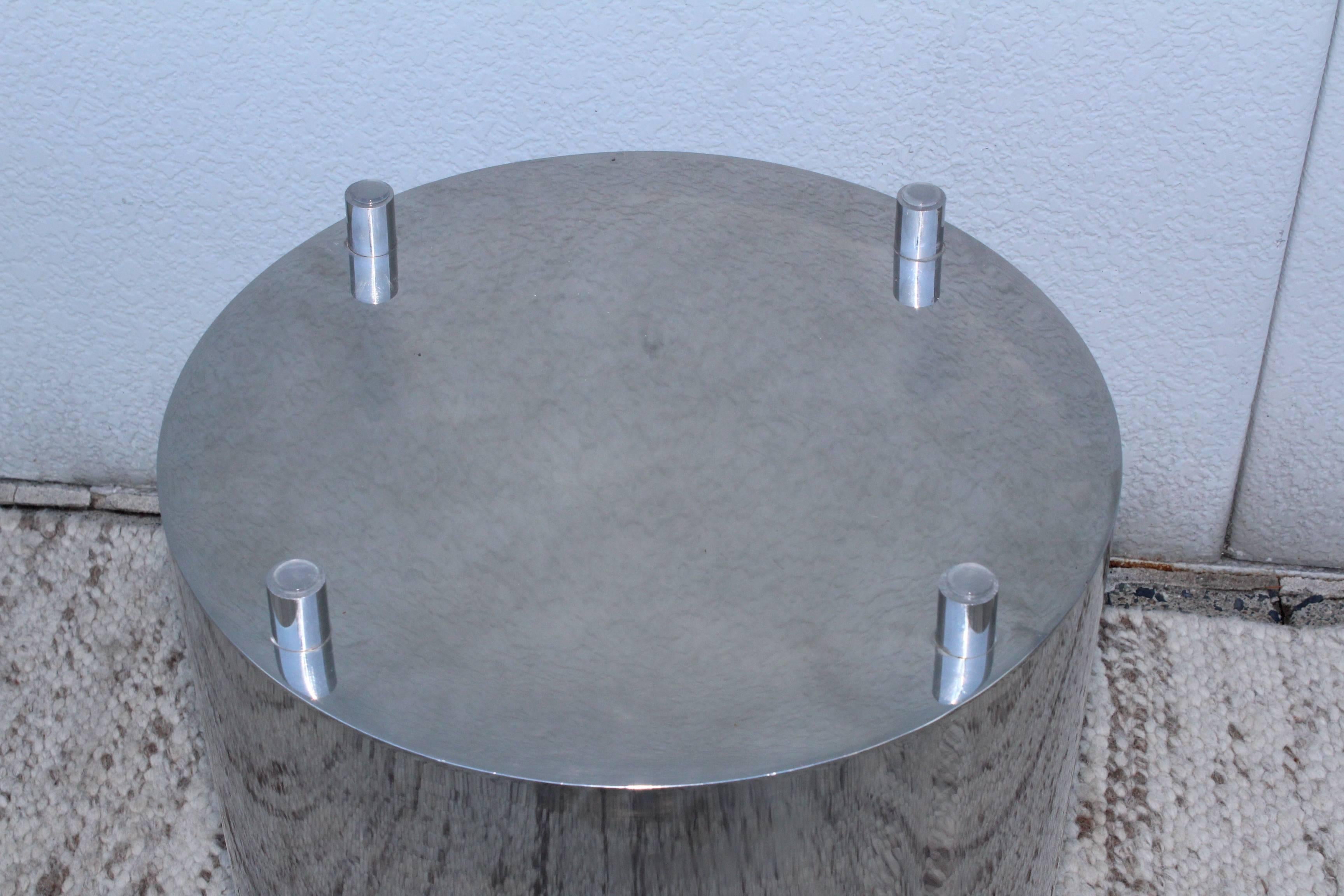1970's Polished Steel Side Table In Good Condition In New York, NY