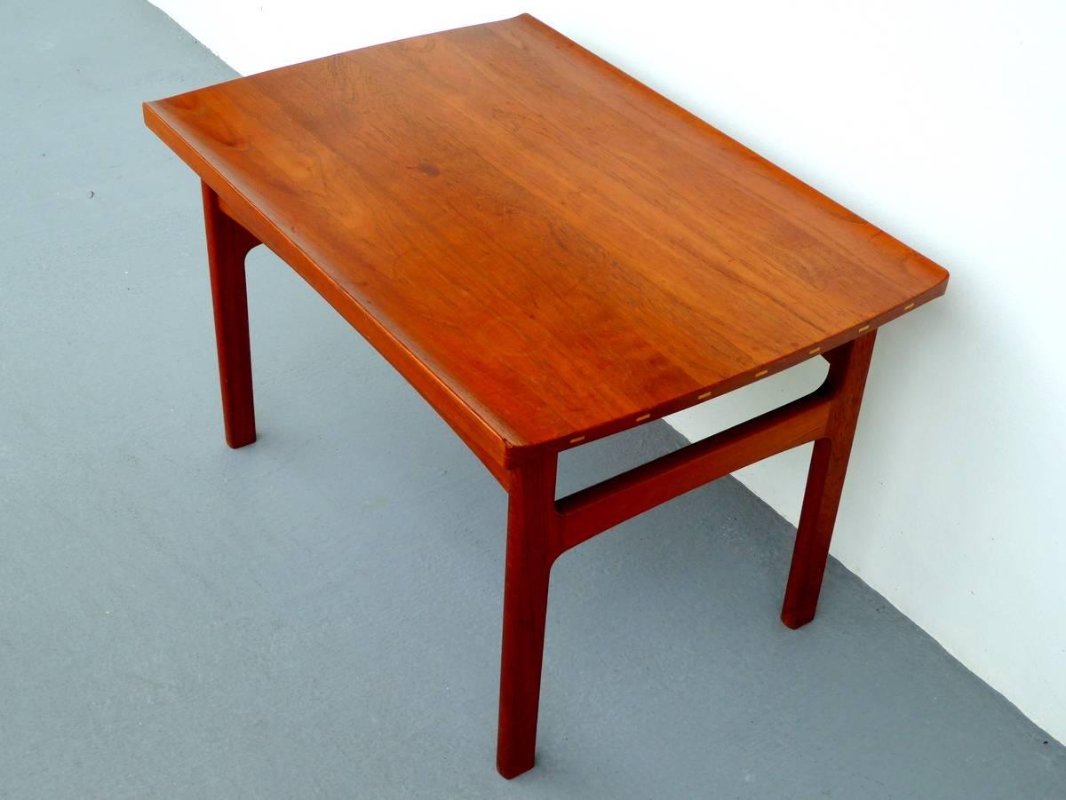 Mid-Century Modern Cocktail Table by Tove and Edvard Kindt-Larsen For Sale