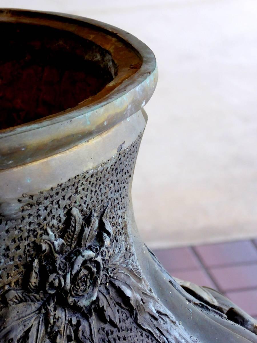 Monumental Bronze Garden Urn, Planter, or Jadiniere For Sale 1