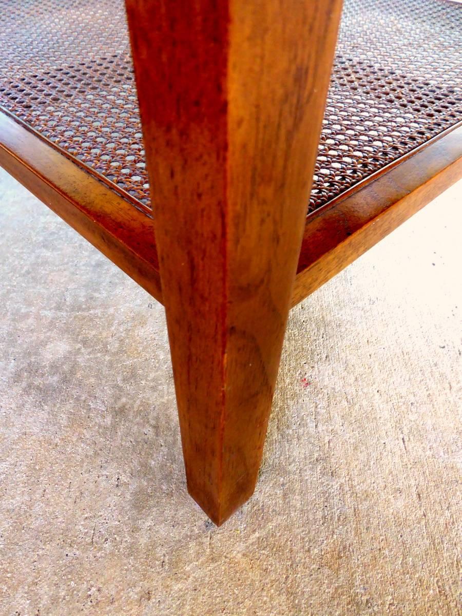 Mid-Century Modern Consensus Side Table by Drexel For Sale