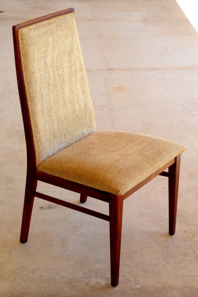 20th Century Set of Six Walnut Dining Chairs by Dillingham For Sale