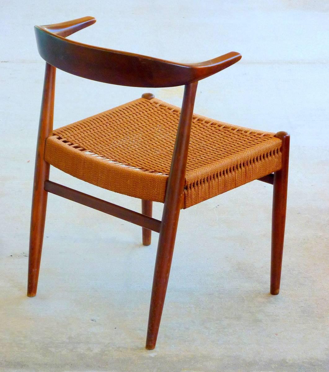 Mid-Century Modern Hans Wegner Style Armchair by DUX For Sale