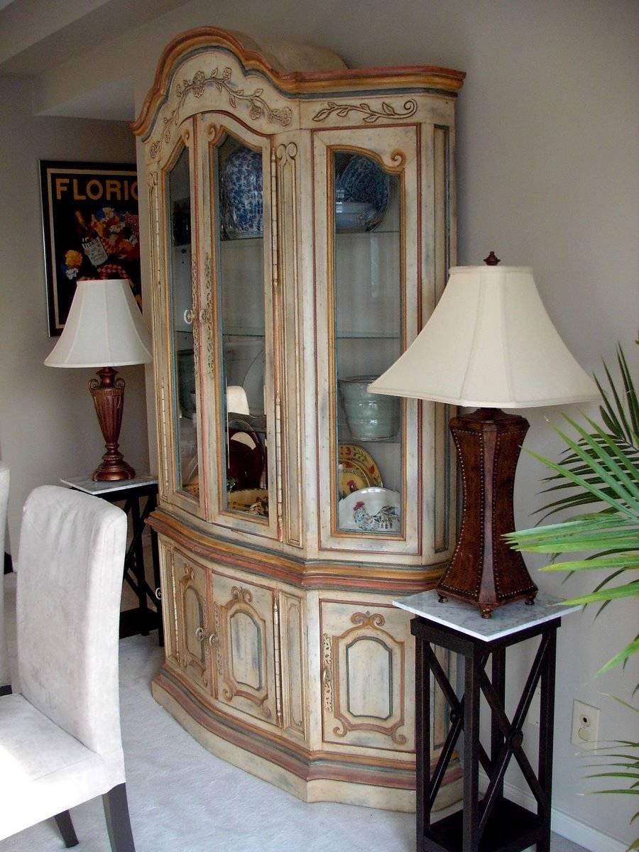 Delightful Country French Painted China Closet For Sale 2