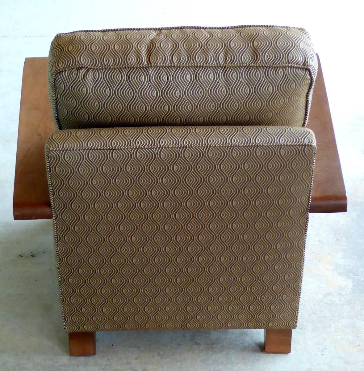 Jackson Upholstered Lounge Chair by Thayer Coggin In Good Condition For Sale In Palm Beach Gardens, FL