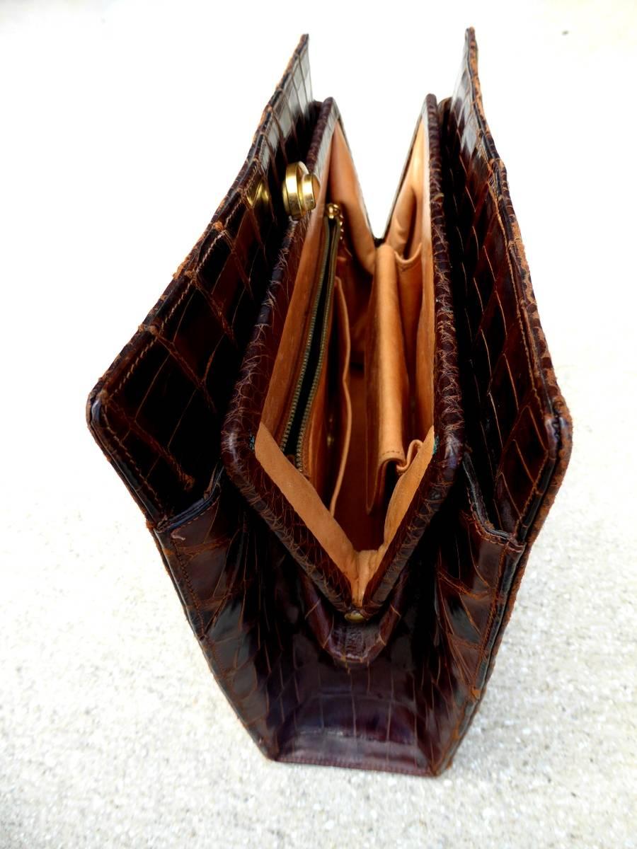 Alligator Handbag by Lucille de Paris For Sale 1
