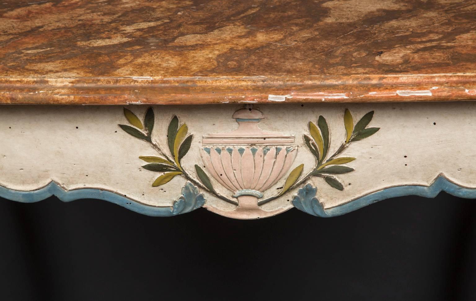 Bemalter italienischer Konsolentisch, frühes 20. Jahrhundert  (Holz) im Angebot