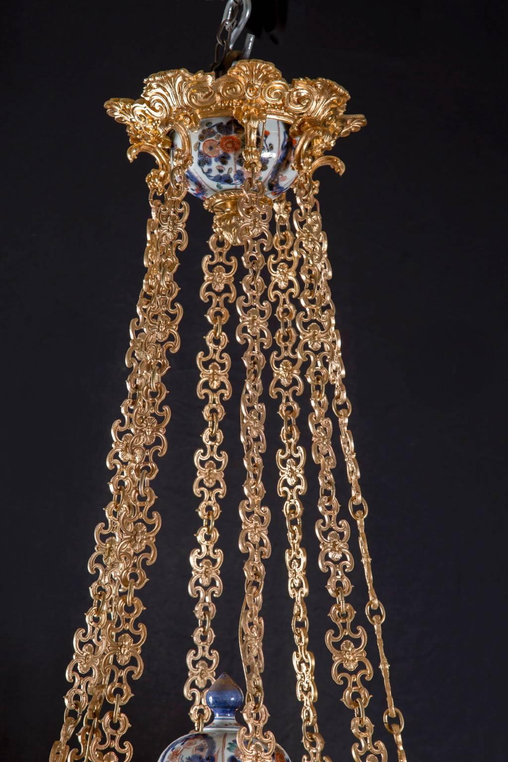 Antique Bronze and Imari Porcelain Chandelier Covered in Gold 3