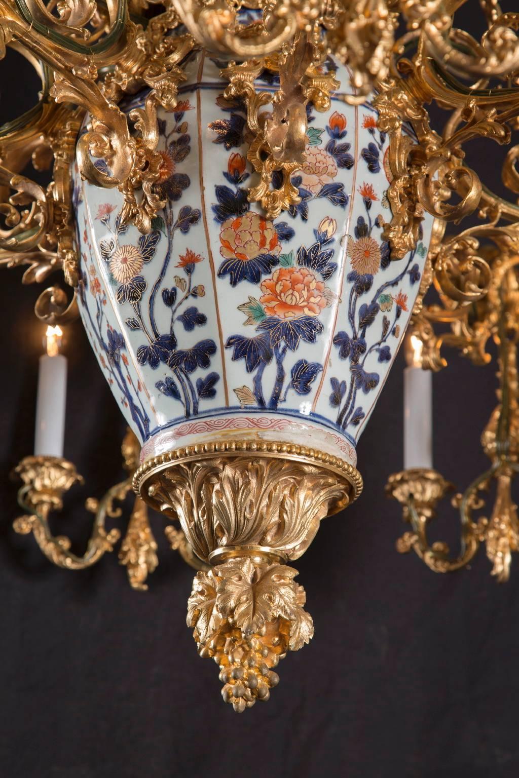 French Antique Bronze and Imari Porcelain Chandelier Covered in Gold